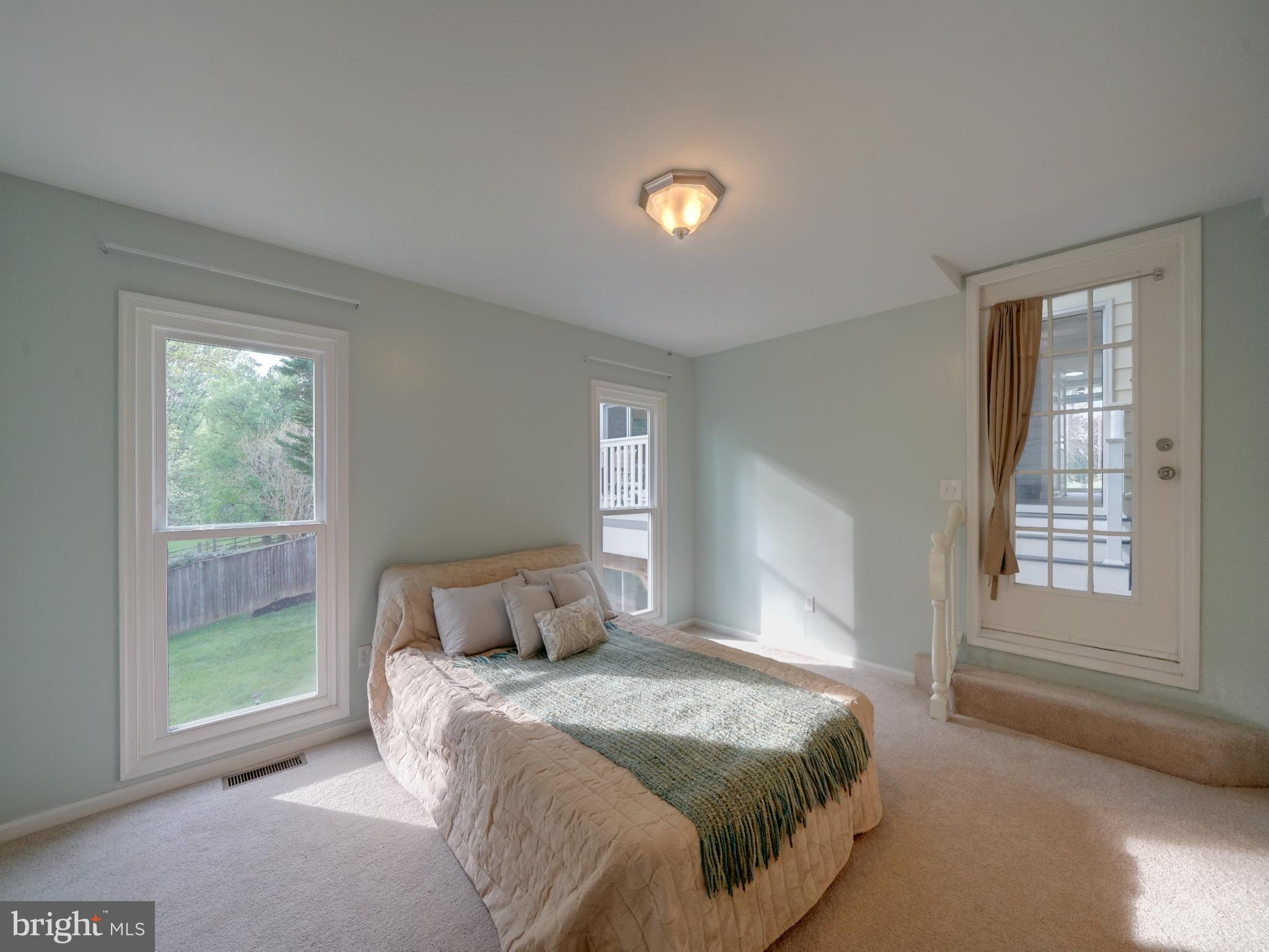 FAIRLAND - Residential