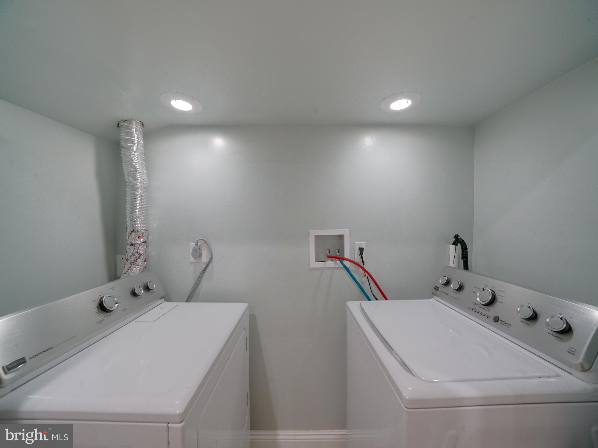 FAIRLAND - Residential