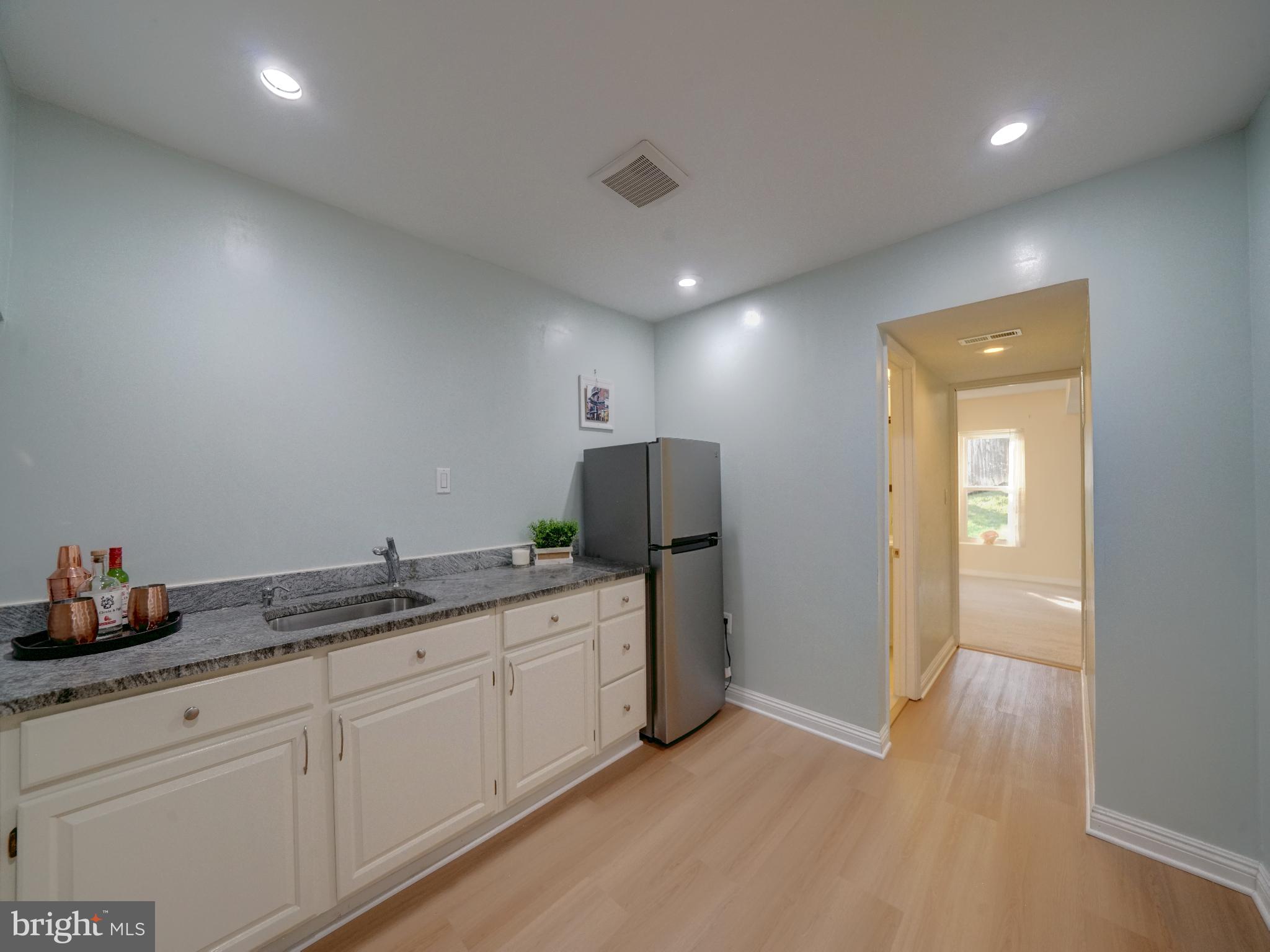 FAIRLAND - Residential