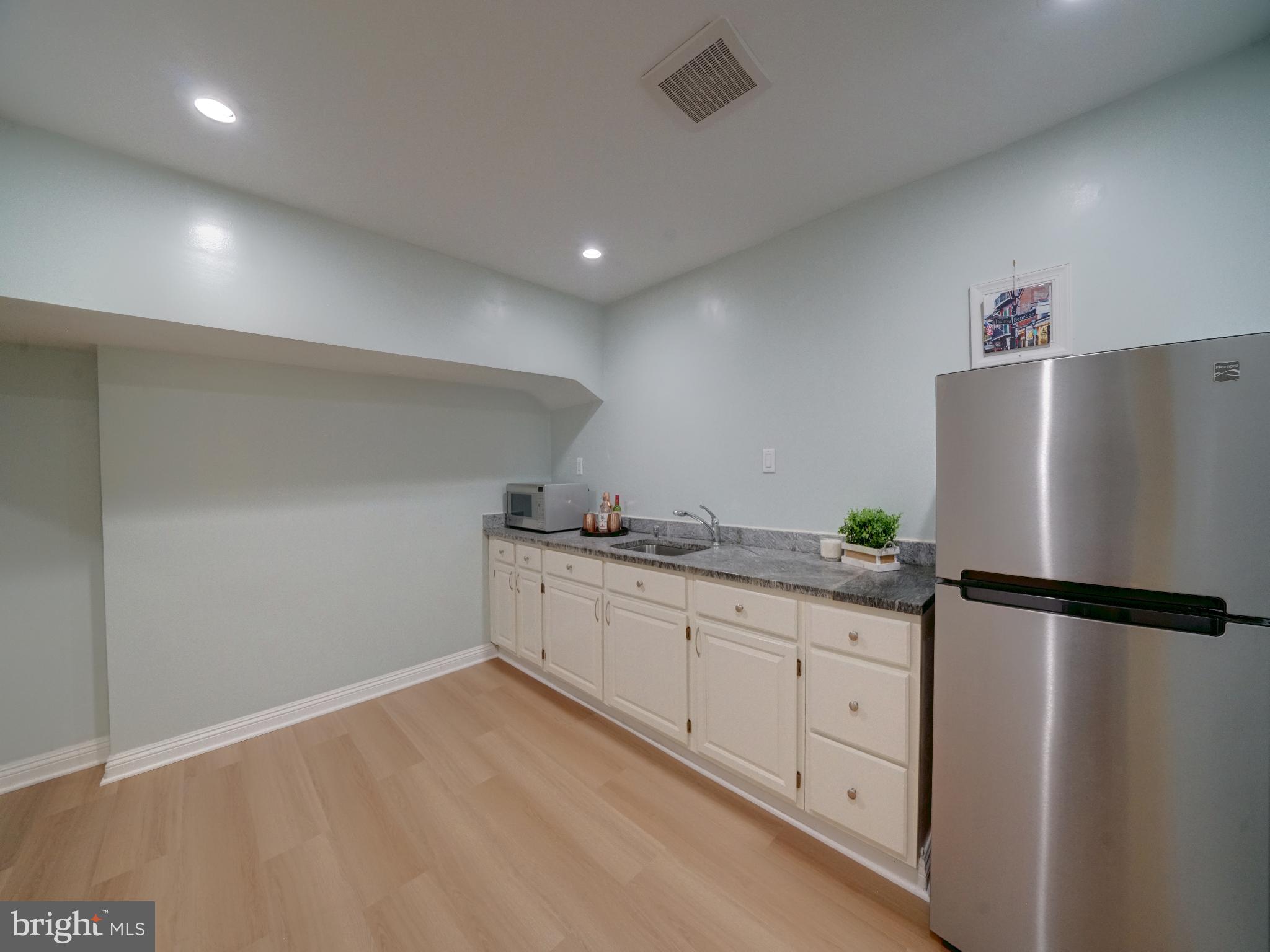 FAIRLAND - Residential