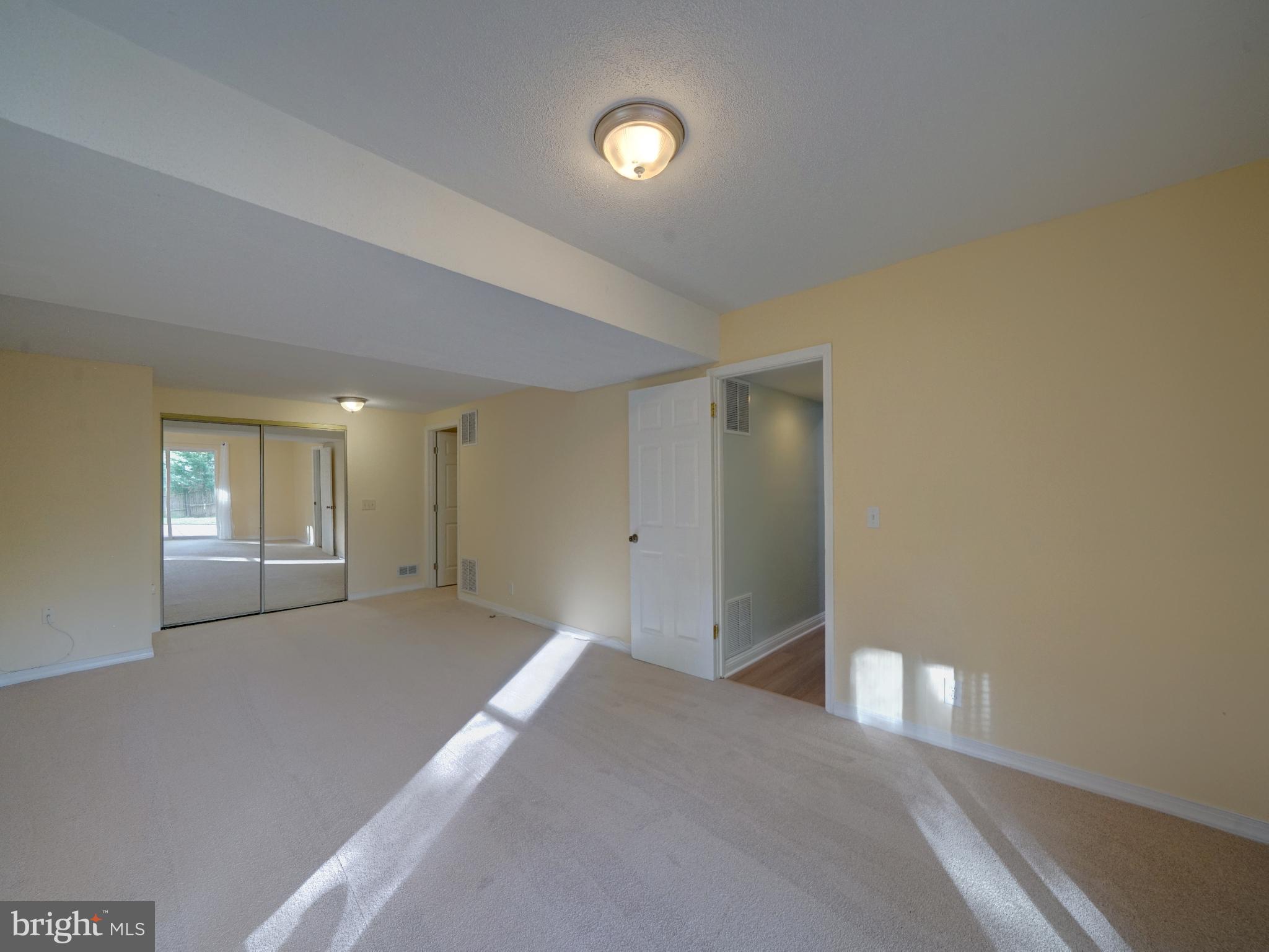 FAIRLAND - Residential