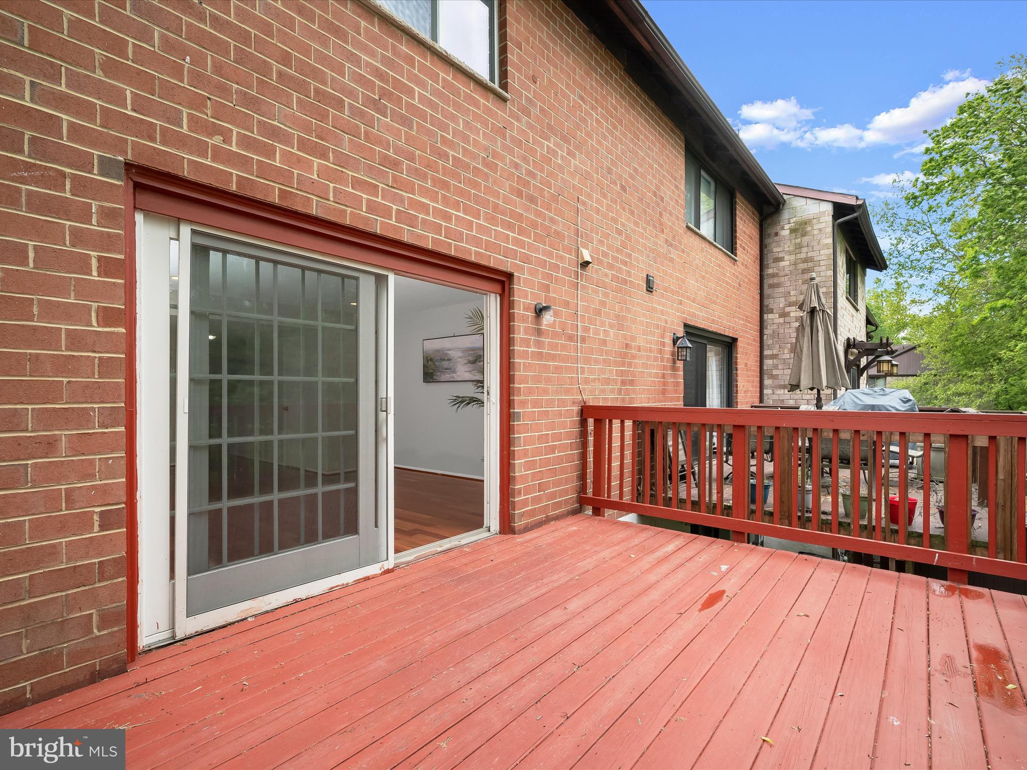 VILLAGE OF OWEN BROWN - Residential