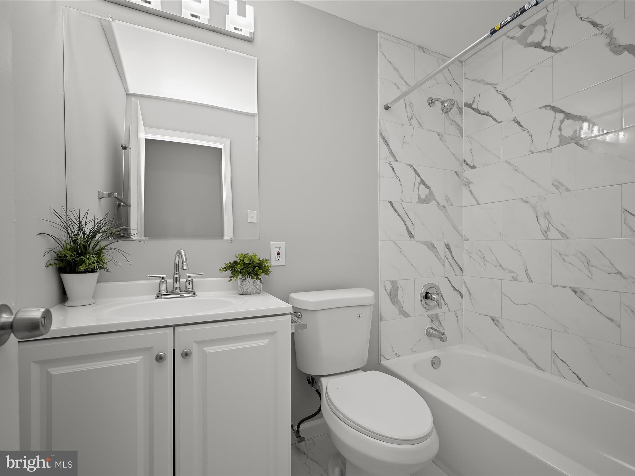 VILLAGE OF OWEN BROWN - Residential