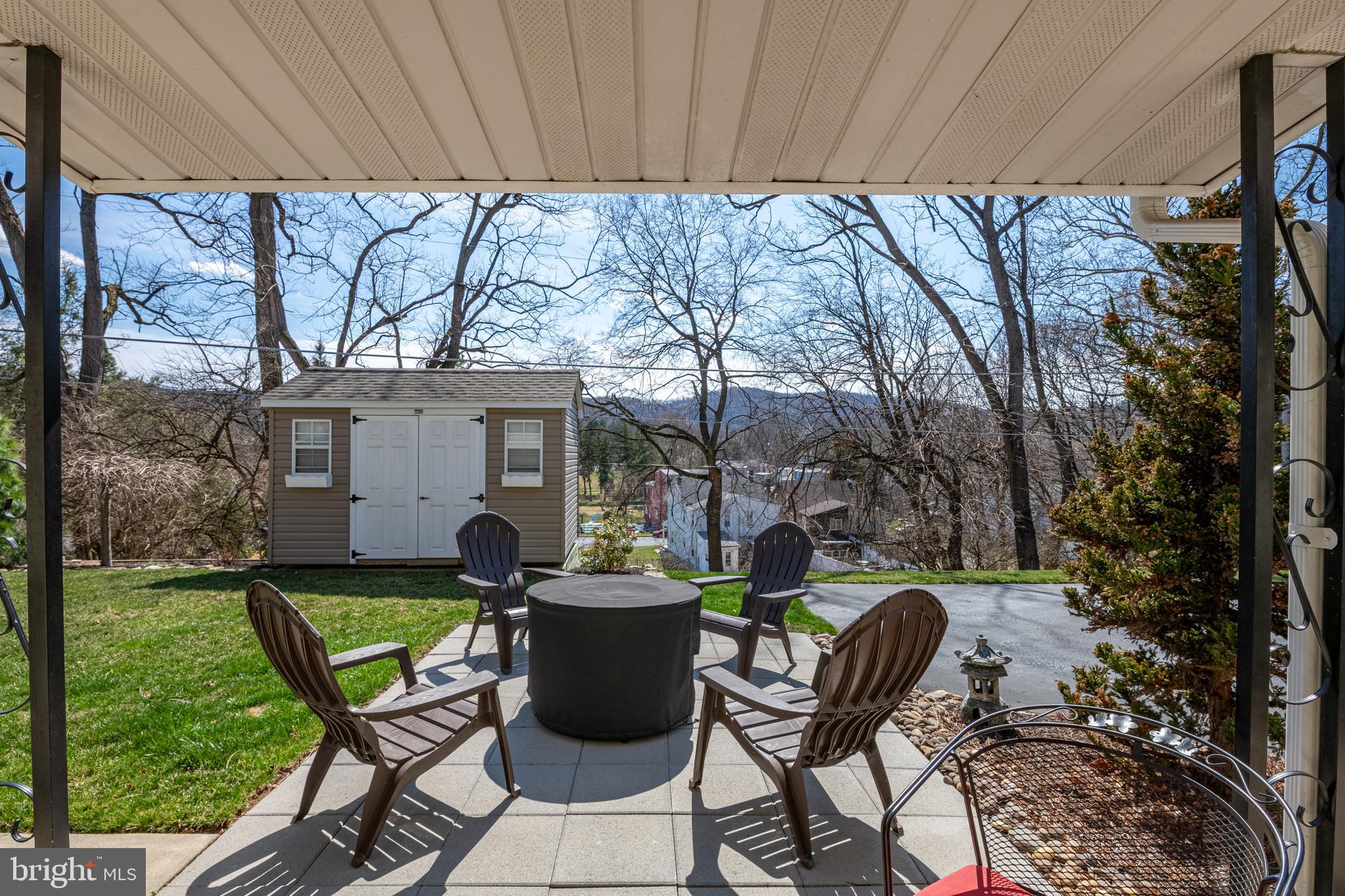 WEST HILLS - Residential