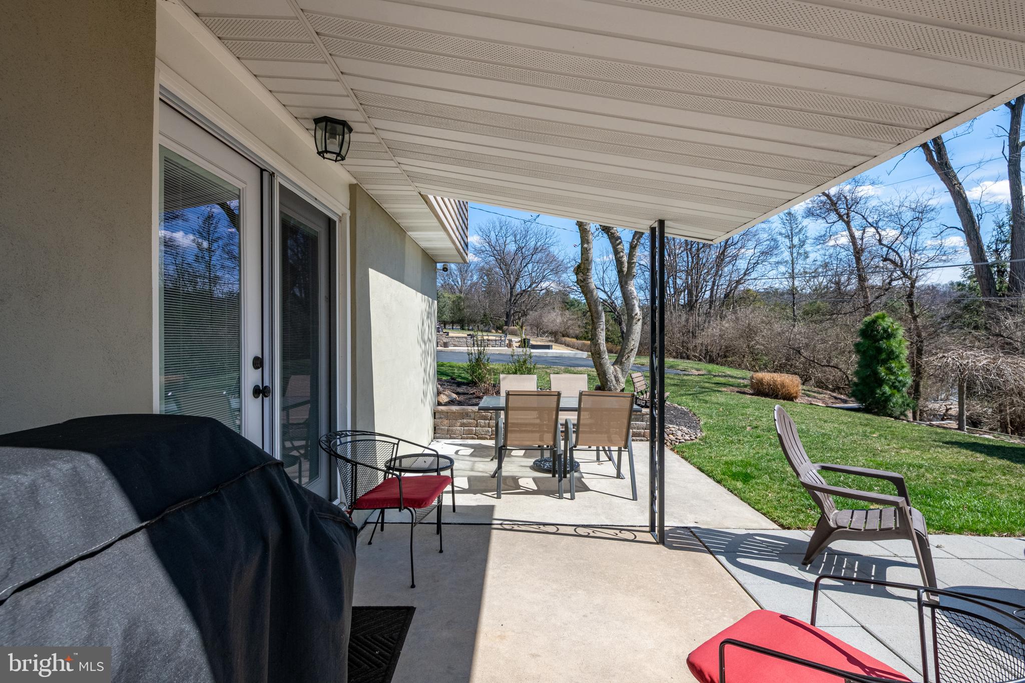 WEST HILLS - Residential