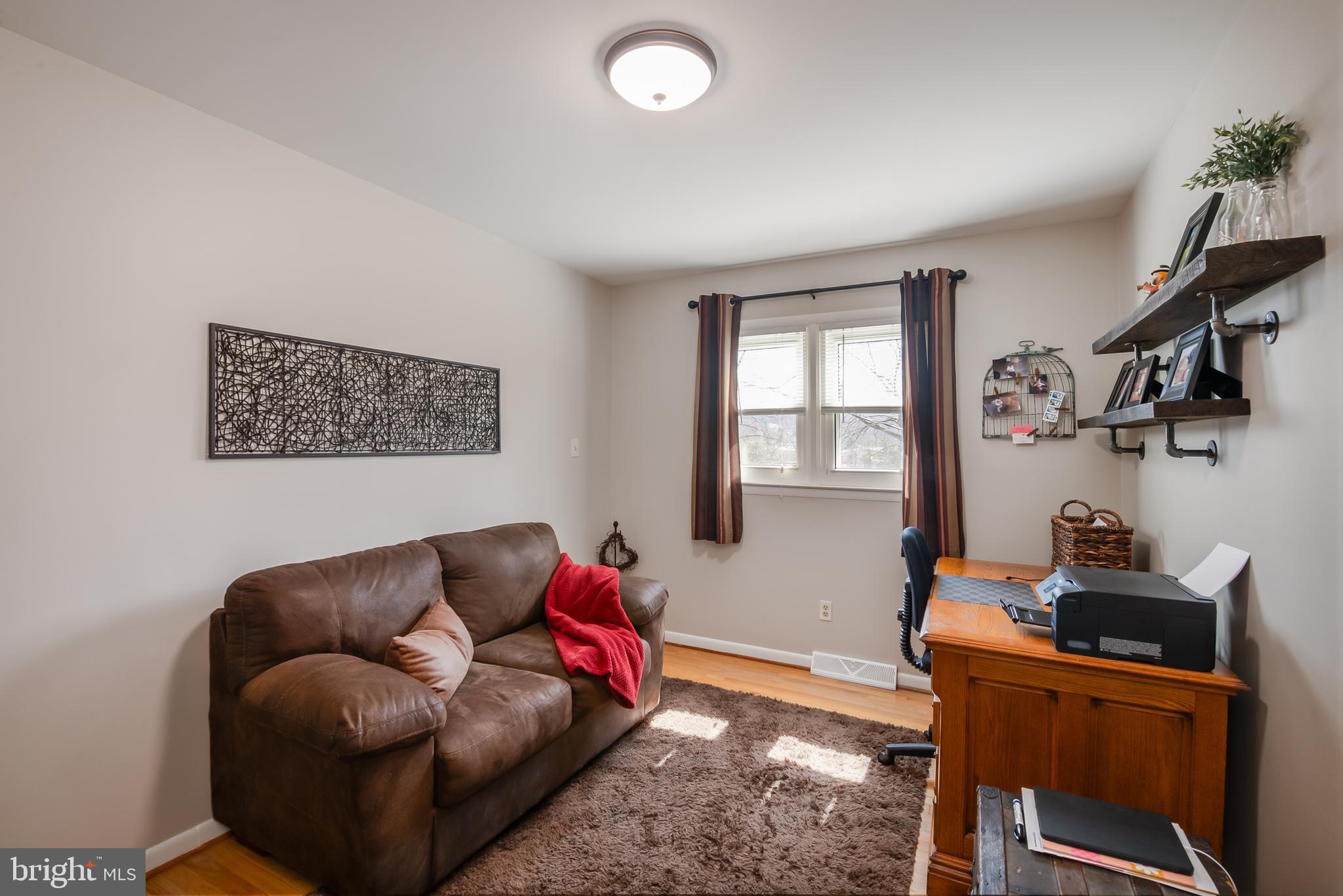 WEST HILLS - Residential