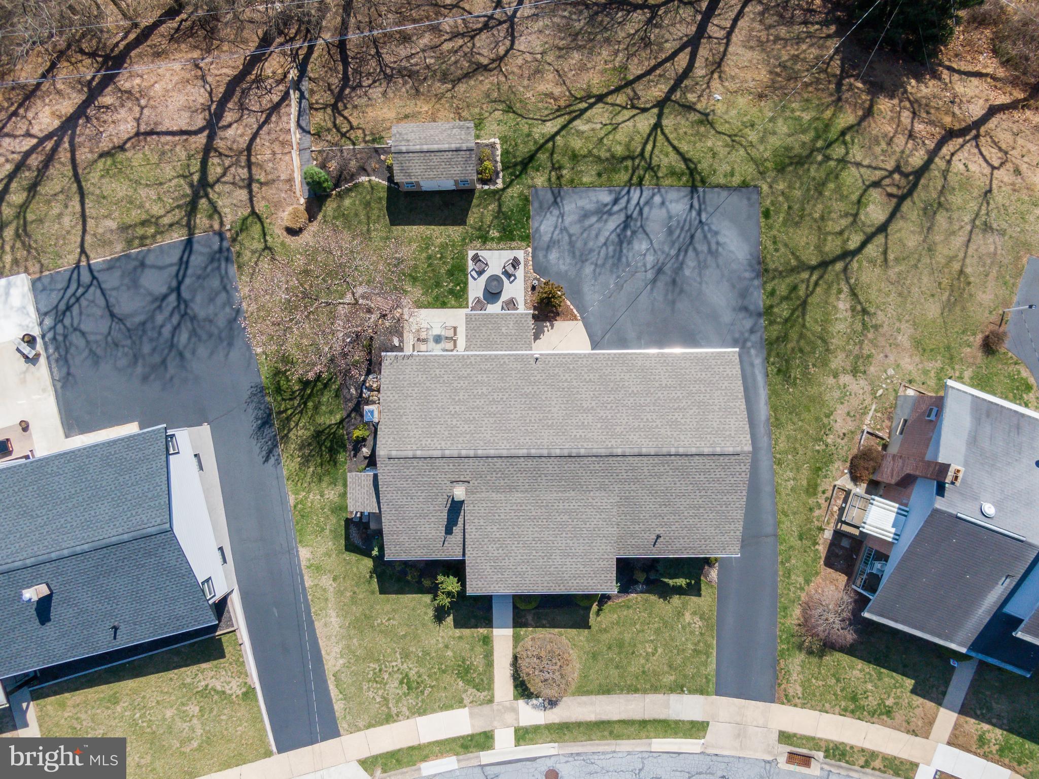 WEST HILLS - Residential