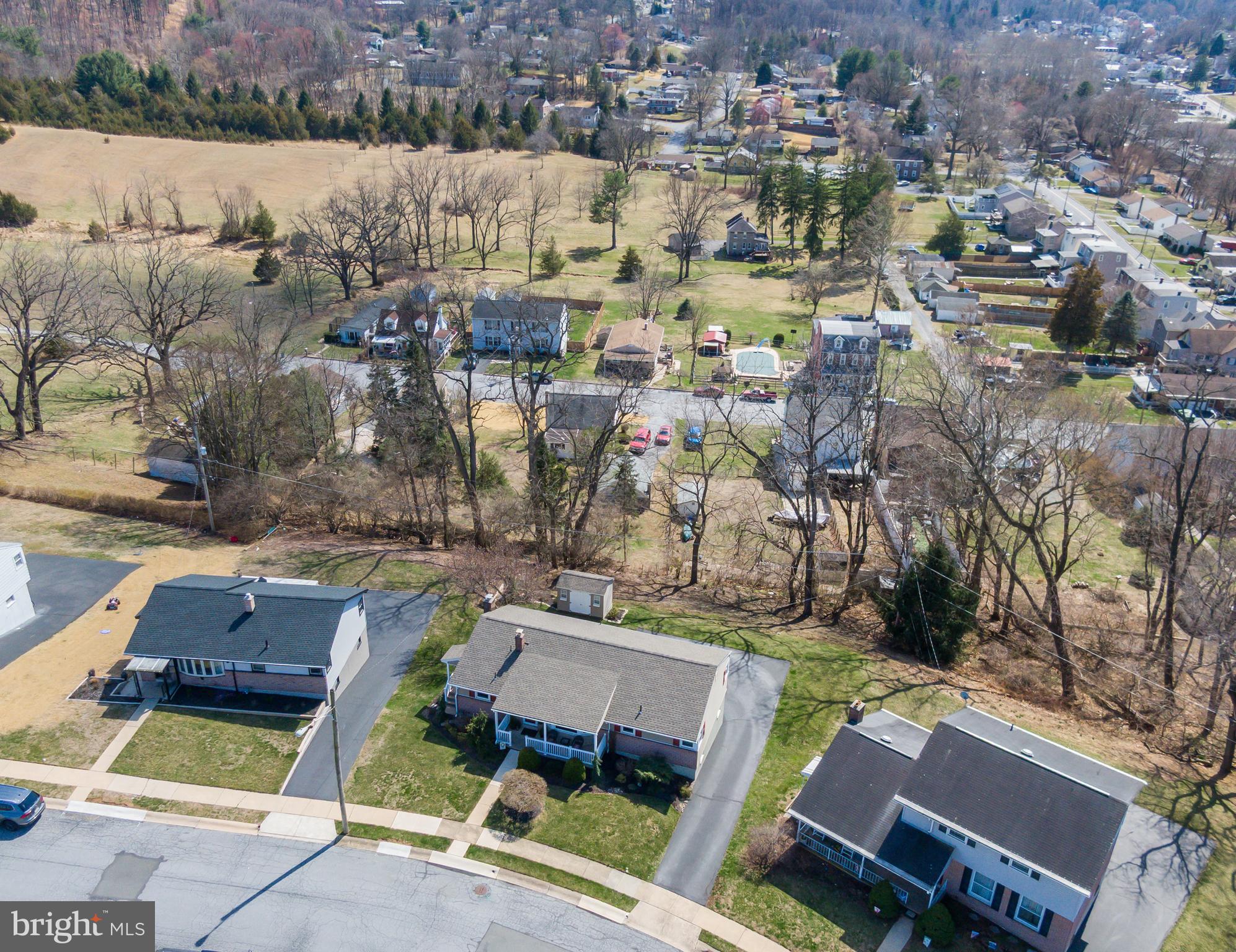 WEST HILLS - Residential