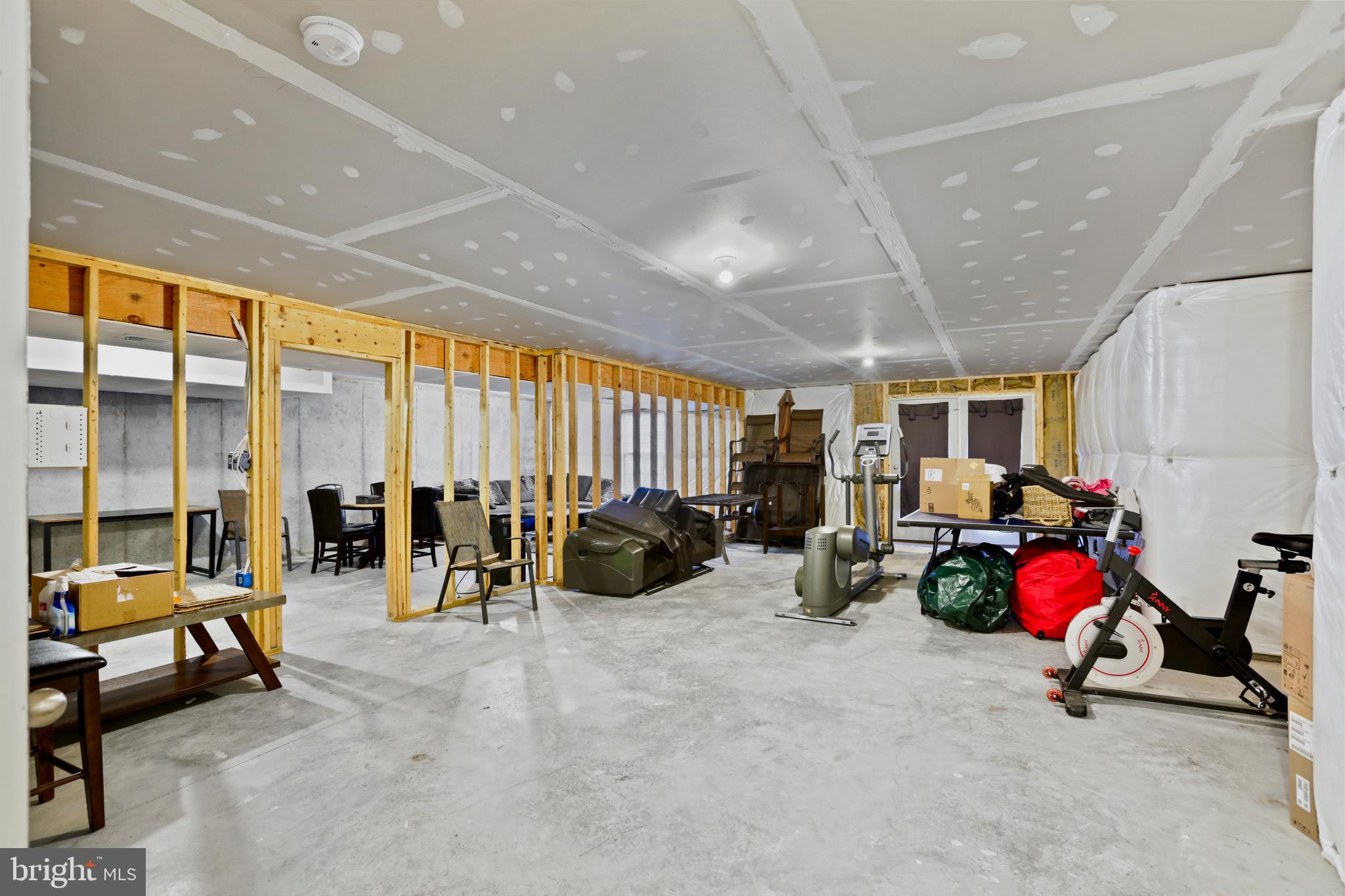 MARTINSBURG STATION - Residential