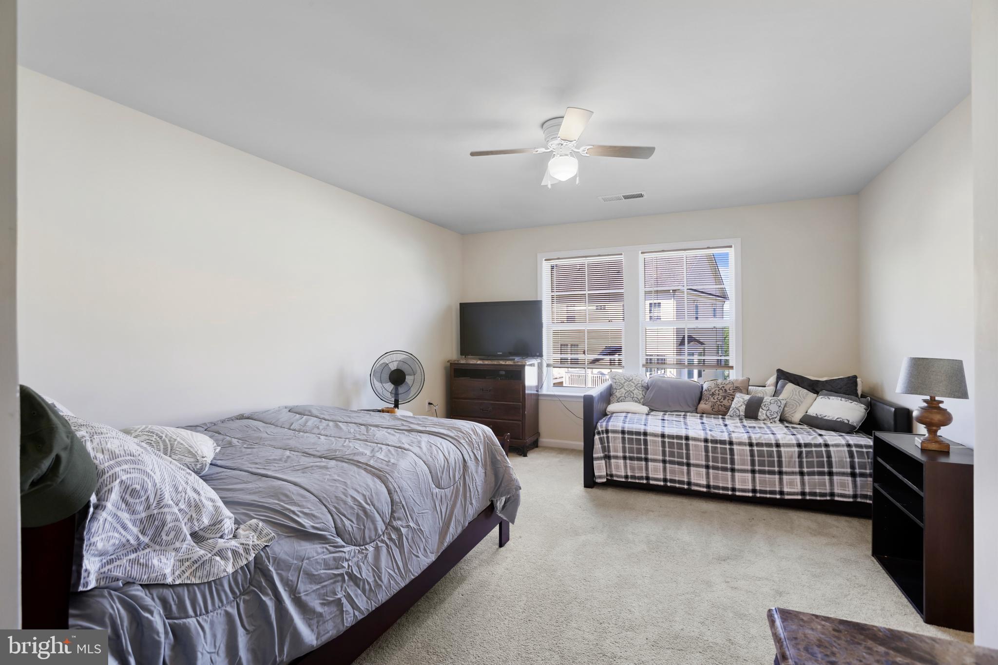 MARTINSBURG STATION - Residential