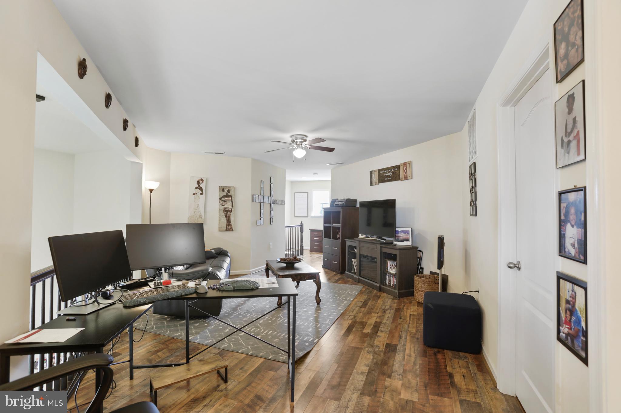 MARTINSBURG STATION - Residential