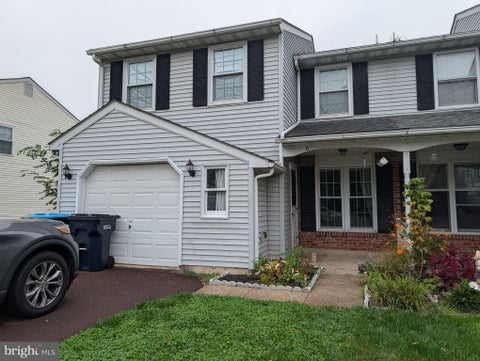 Photo for 6 GROVE CIRCLE