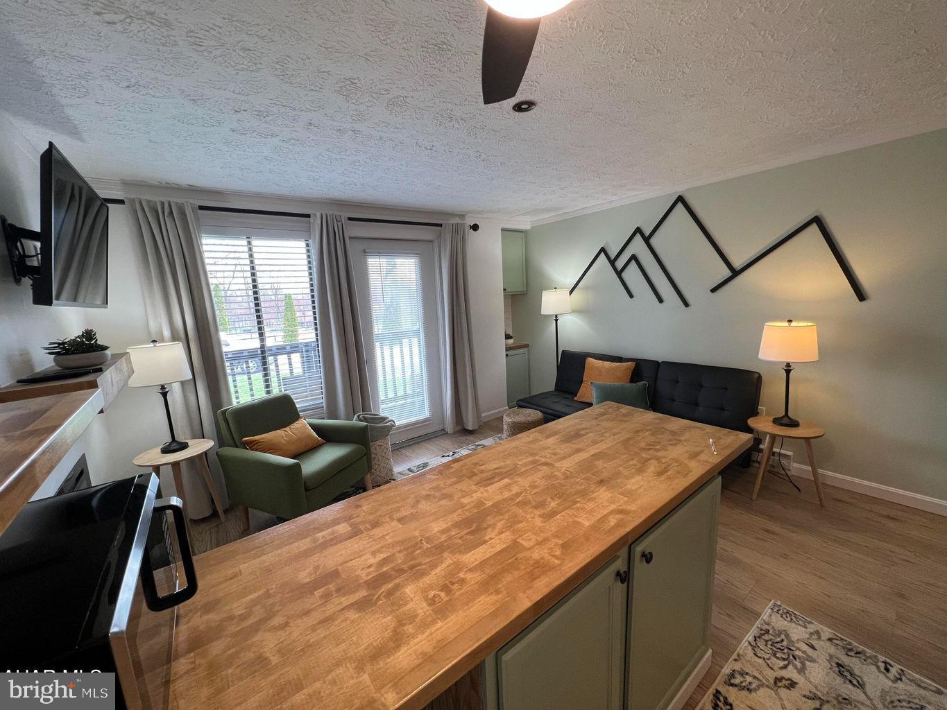 125 E VALLEY POINT LANE 1108
