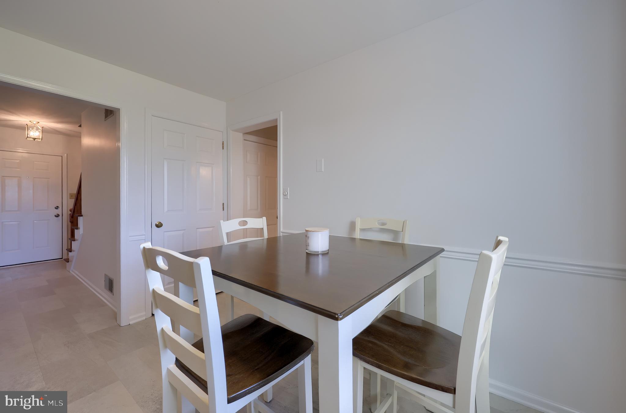 LINCOLN GARDENS - Residential