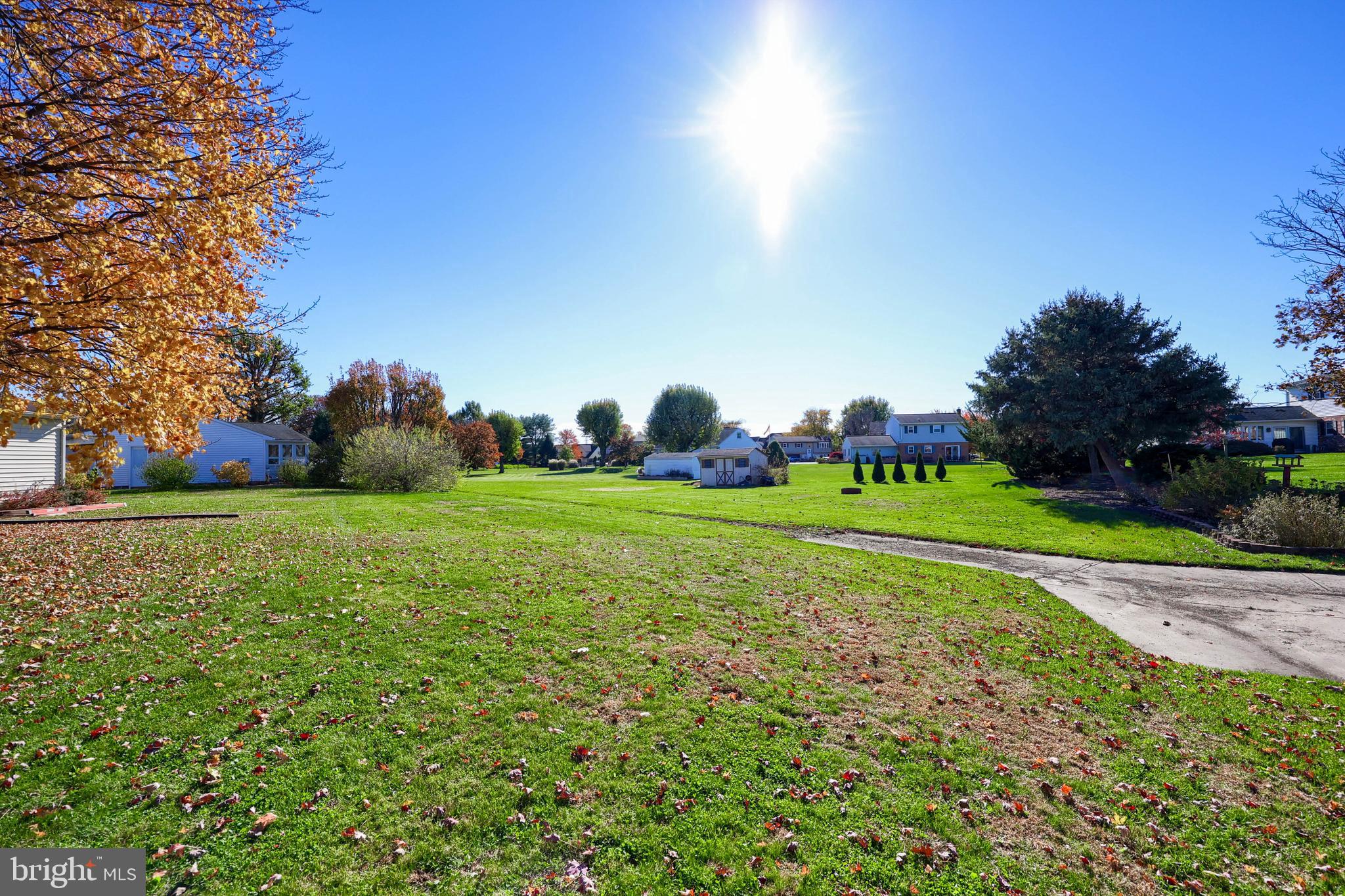 LINCOLN GARDENS - Residential