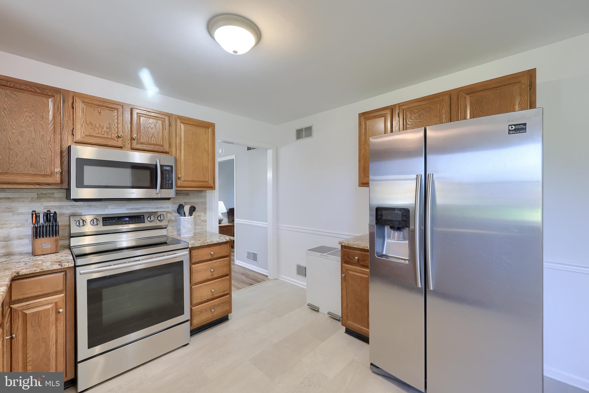 LINCOLN GARDENS - Residential