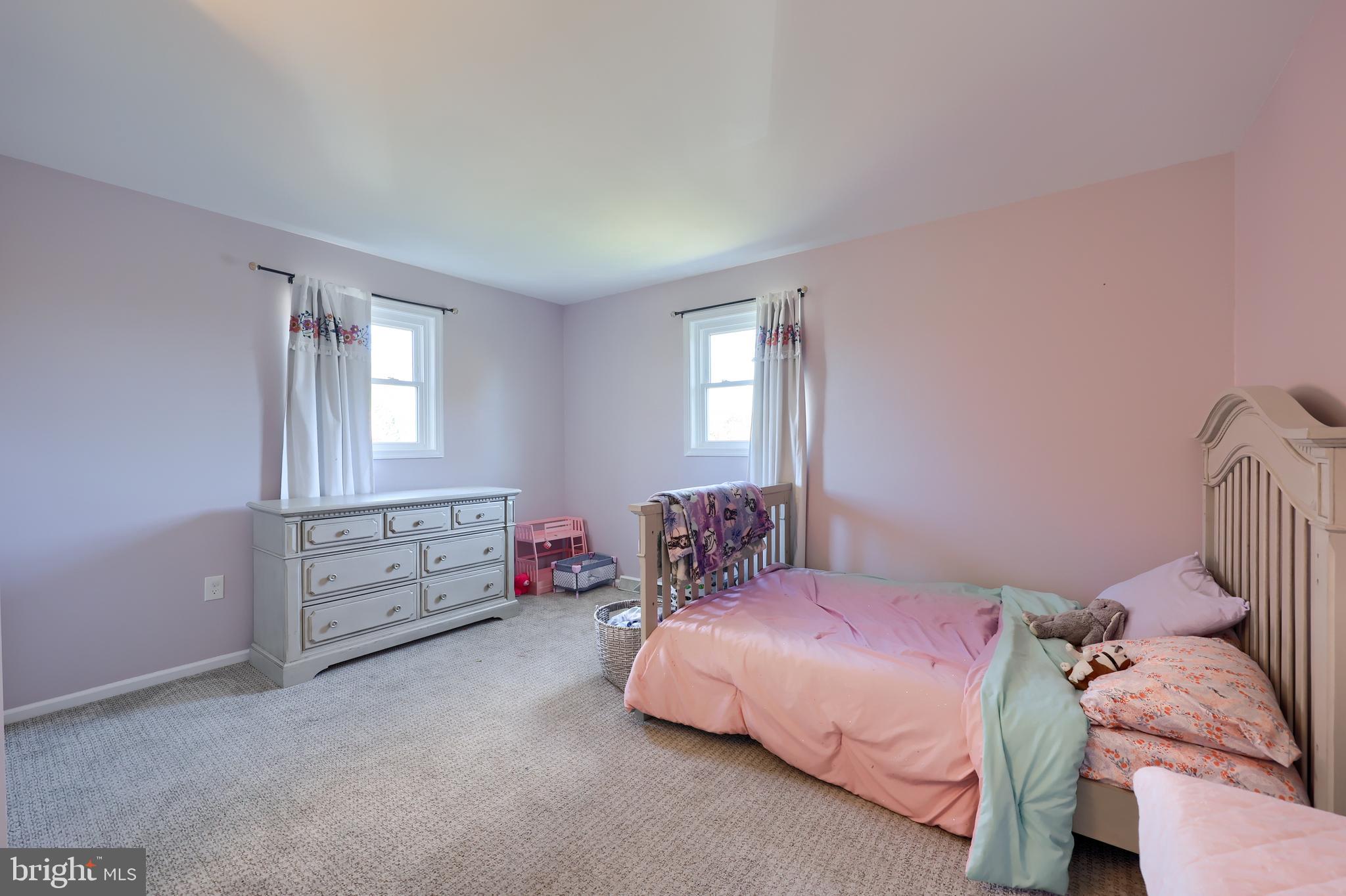 LINCOLN GARDENS - Residential