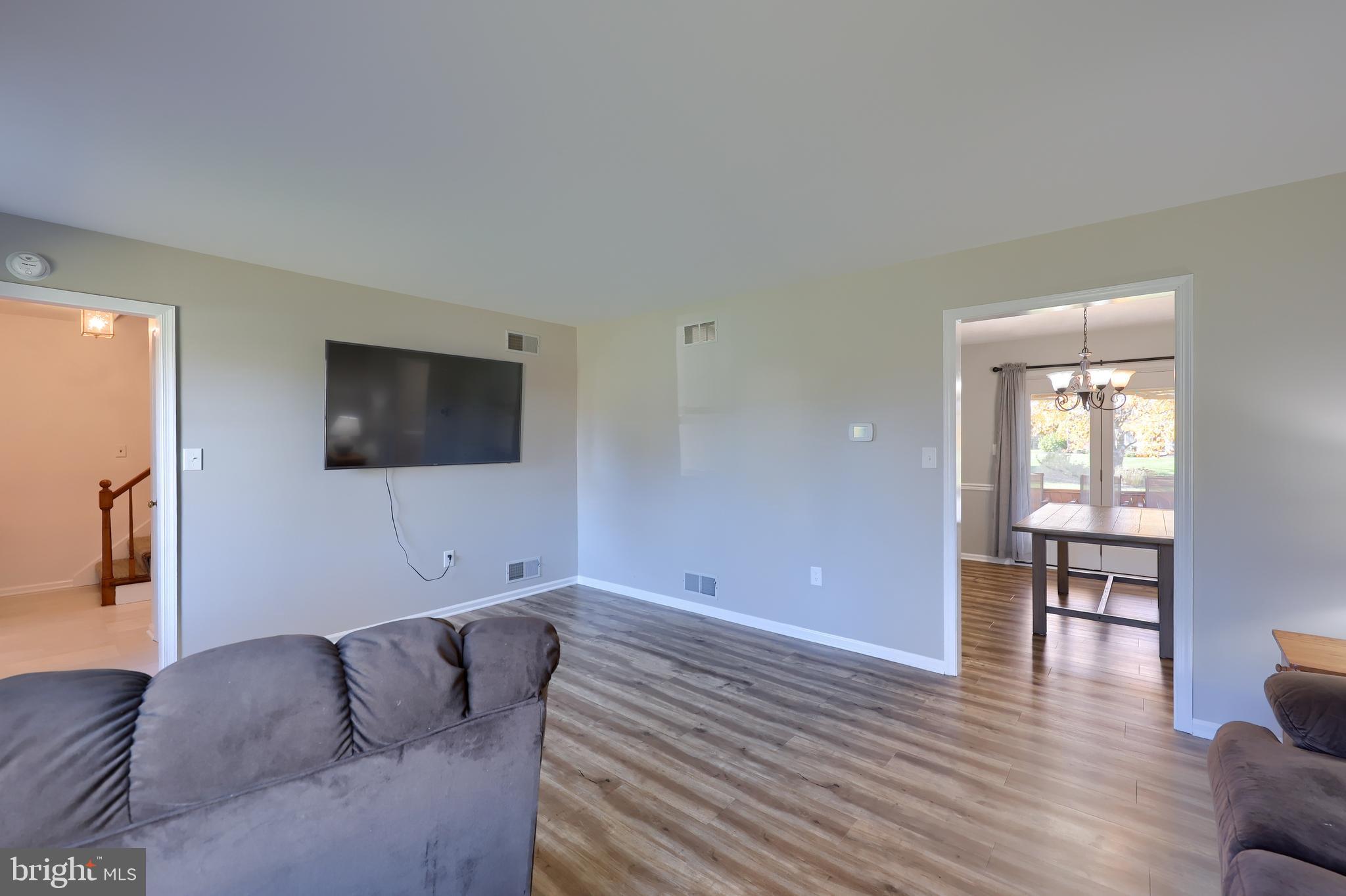 LINCOLN GARDENS - Residential