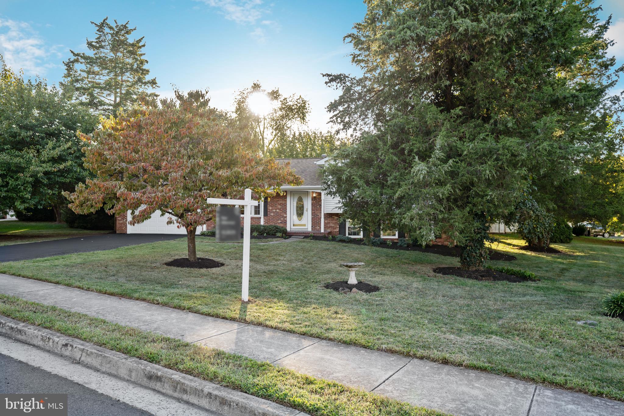 WEEMS SQUARE - Residential