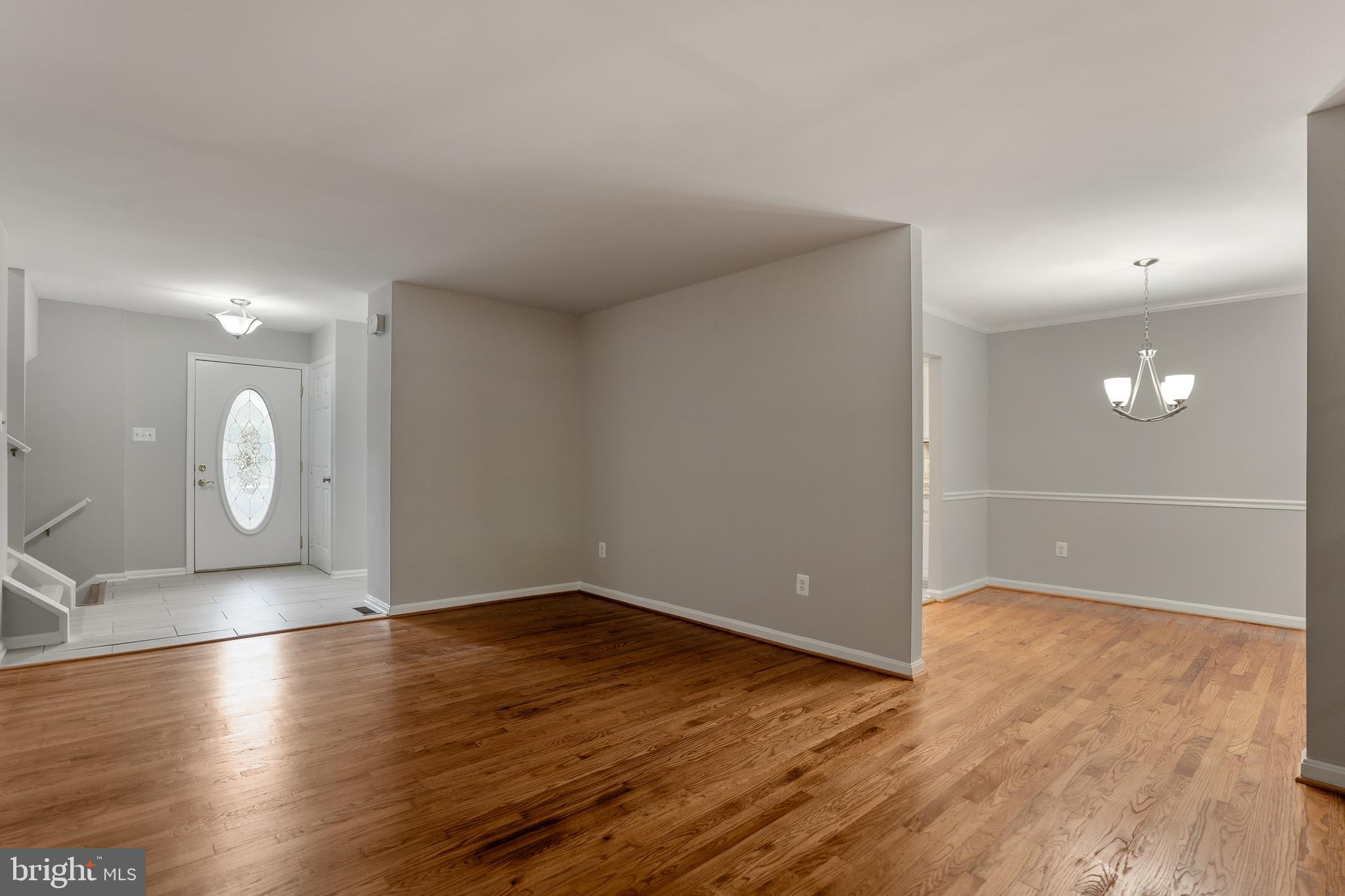 WEEMS SQUARE - Residential