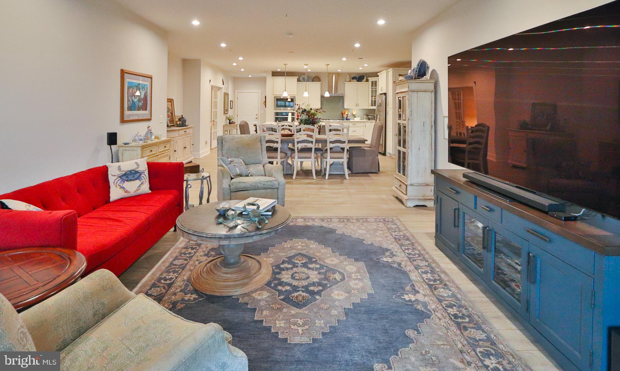 FOUR SEASONS AT KENT ISLAND - Residential