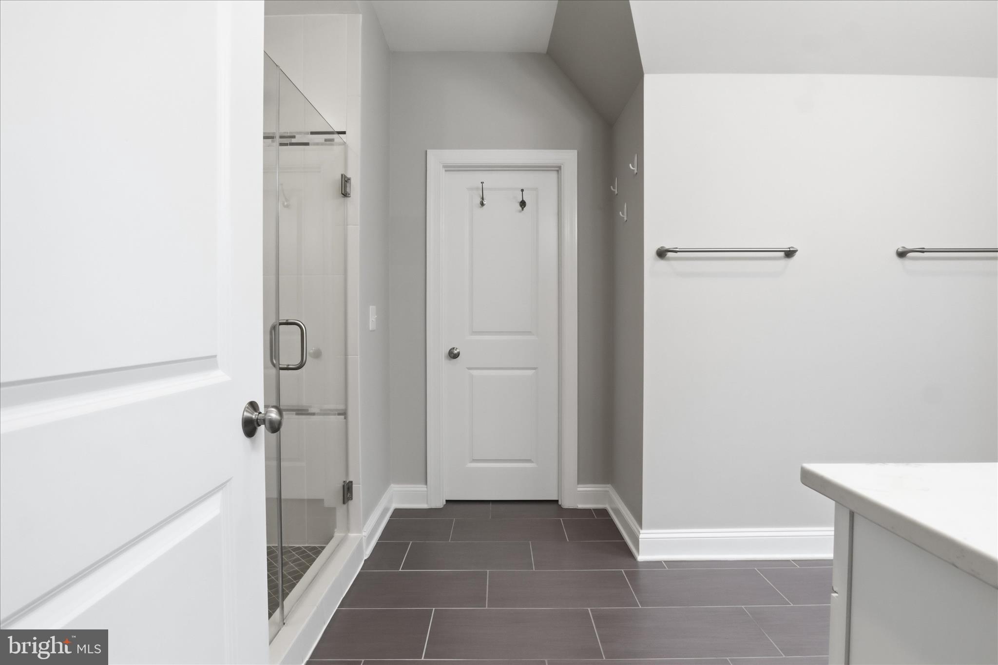 RESERVE AT OAKVIEW - Residential