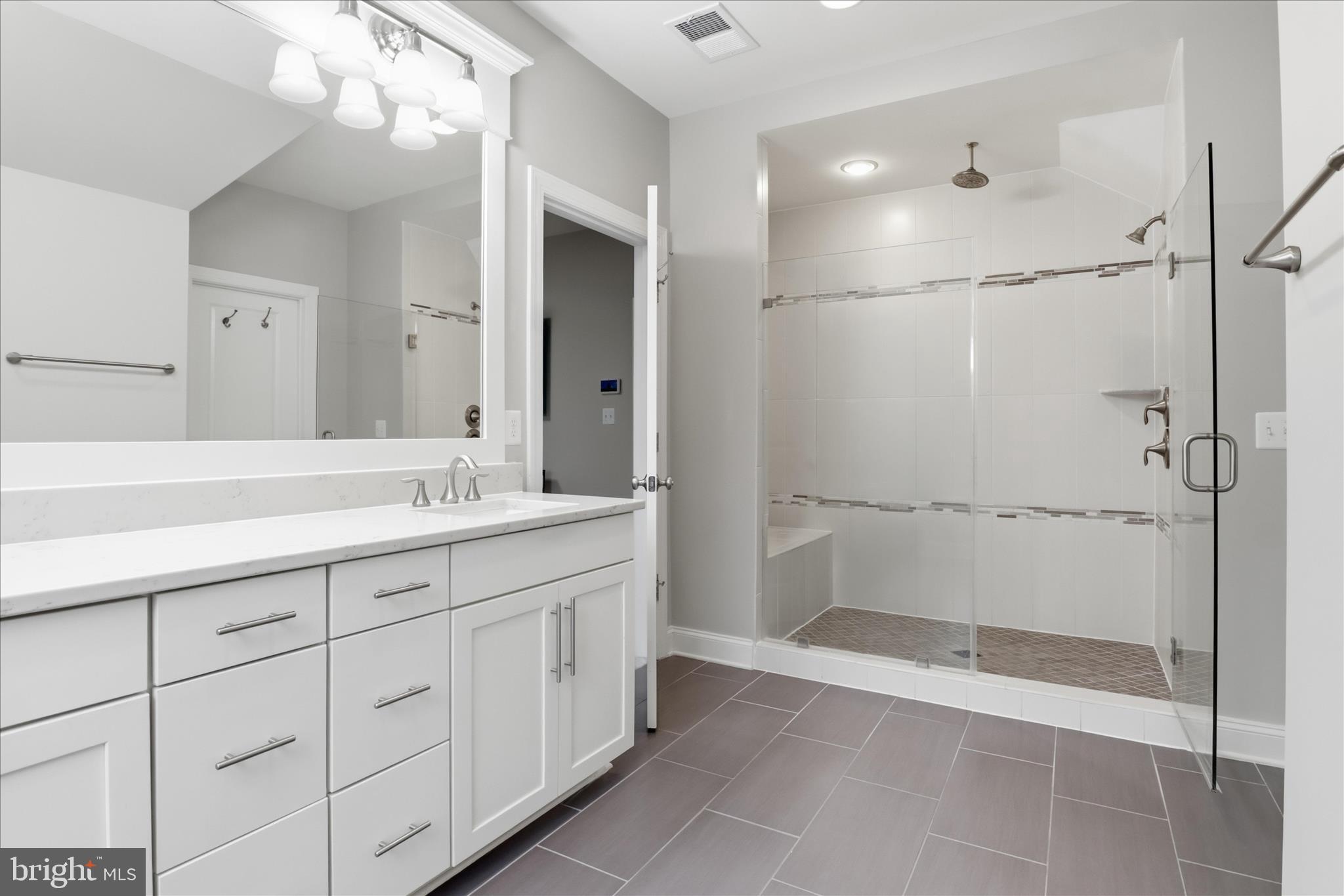 RESERVE AT OAKVIEW - Residential