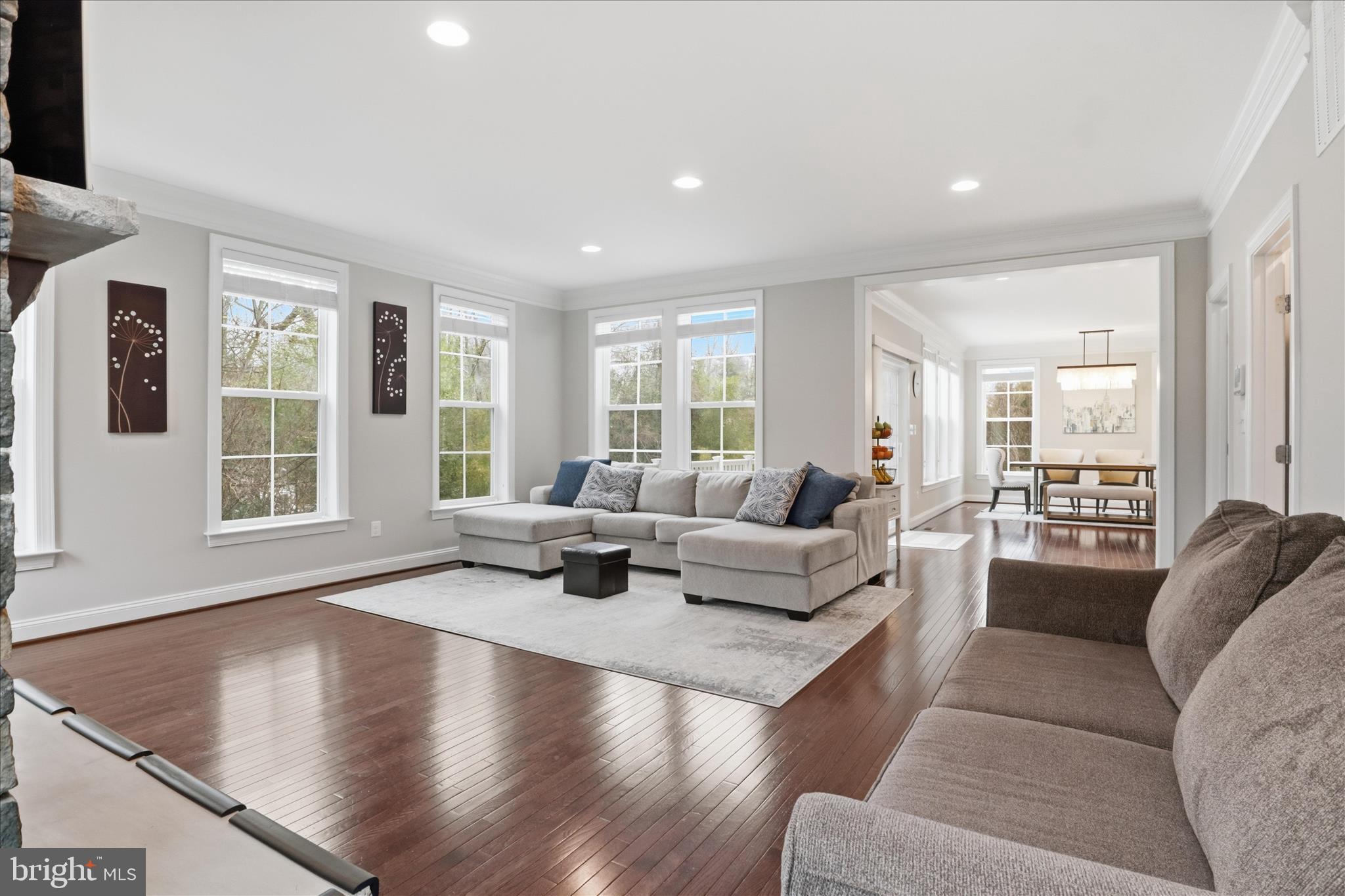 RESERVE AT OAKVIEW - Residential