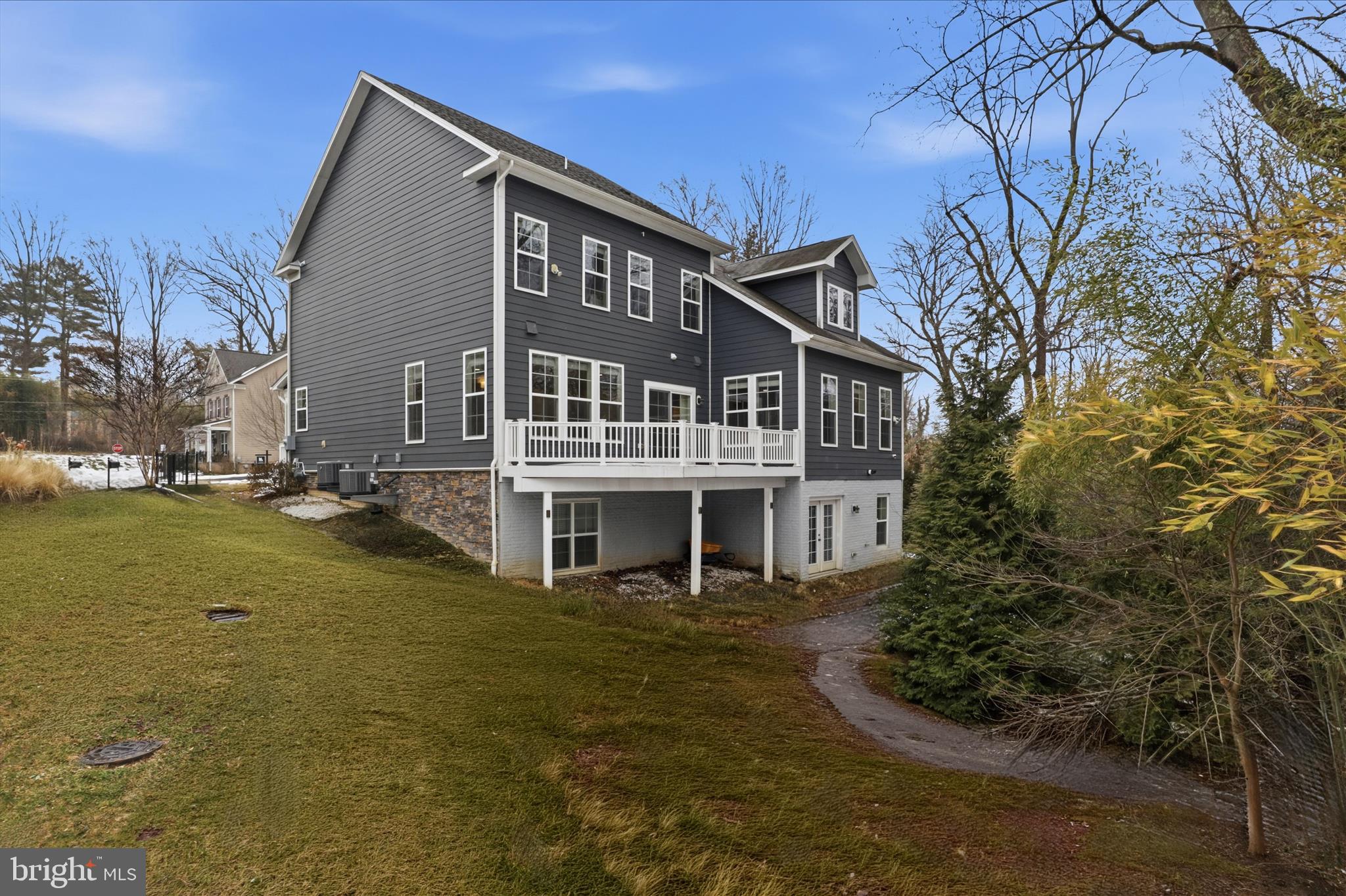 RESERVE AT OAKVIEW - Residential