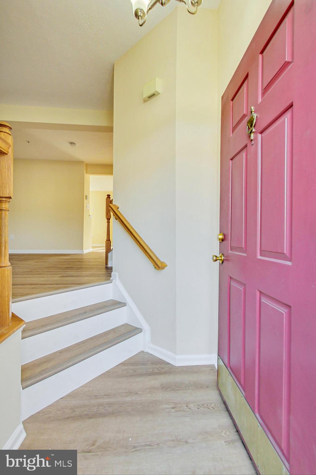 RUSSETT - Residential