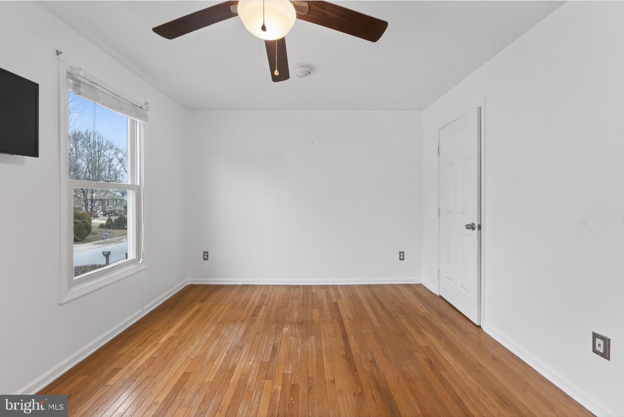 WRANGLE HILL ESTATES - Residential