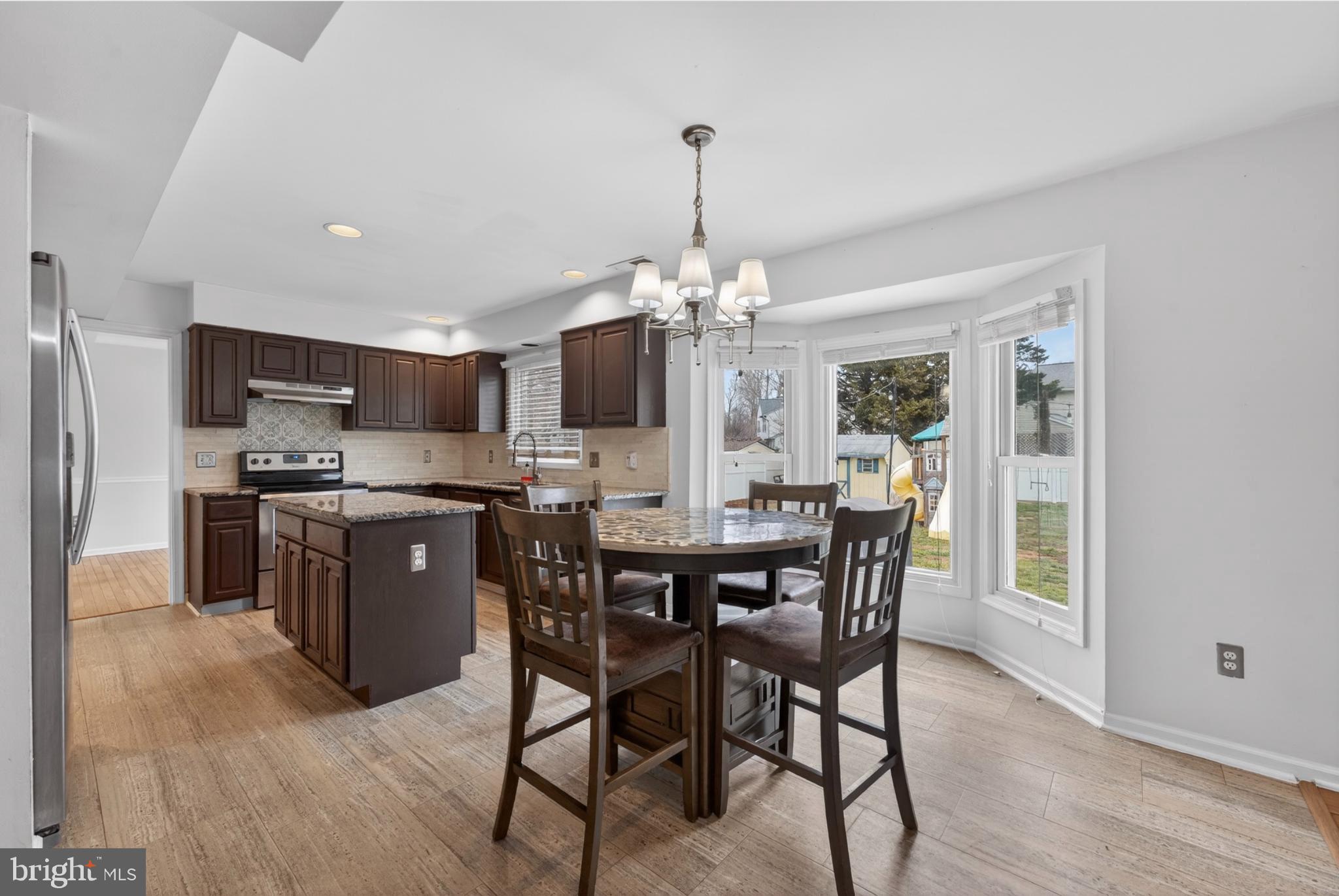 WRANGLE HILL ESTATES - Residential