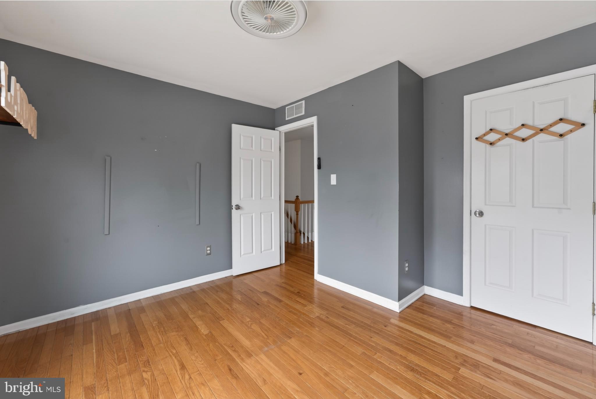 WRANGLE HILL ESTATES - Residential