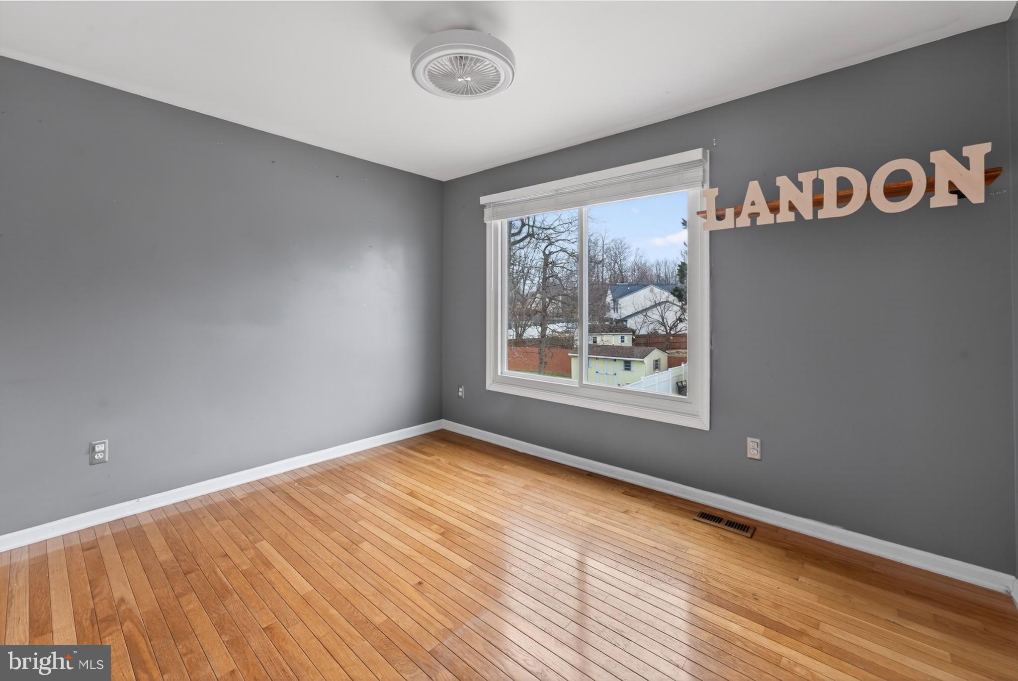 WRANGLE HILL ESTATES - Residential