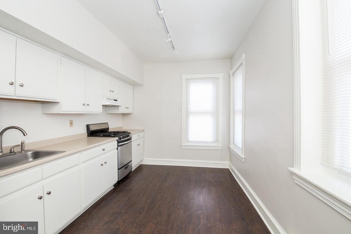 NEWBOLD - Residential Lease