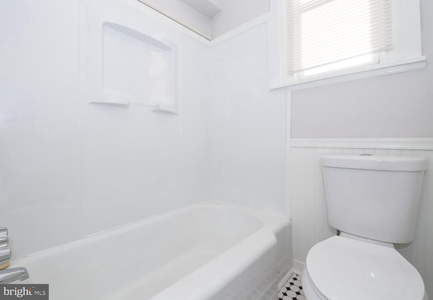 NEWBOLD - Residential Lease