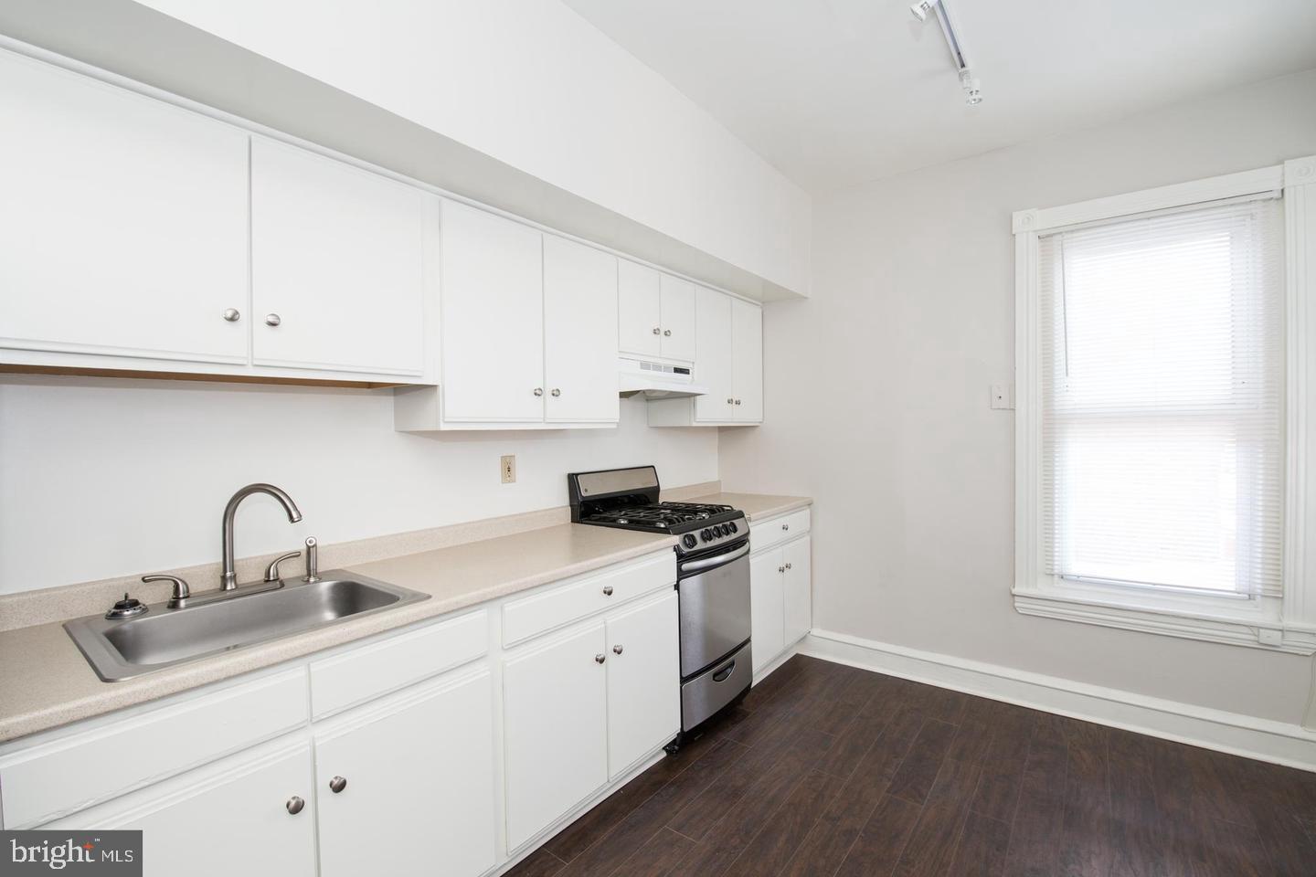 NEWBOLD - Residential Lease