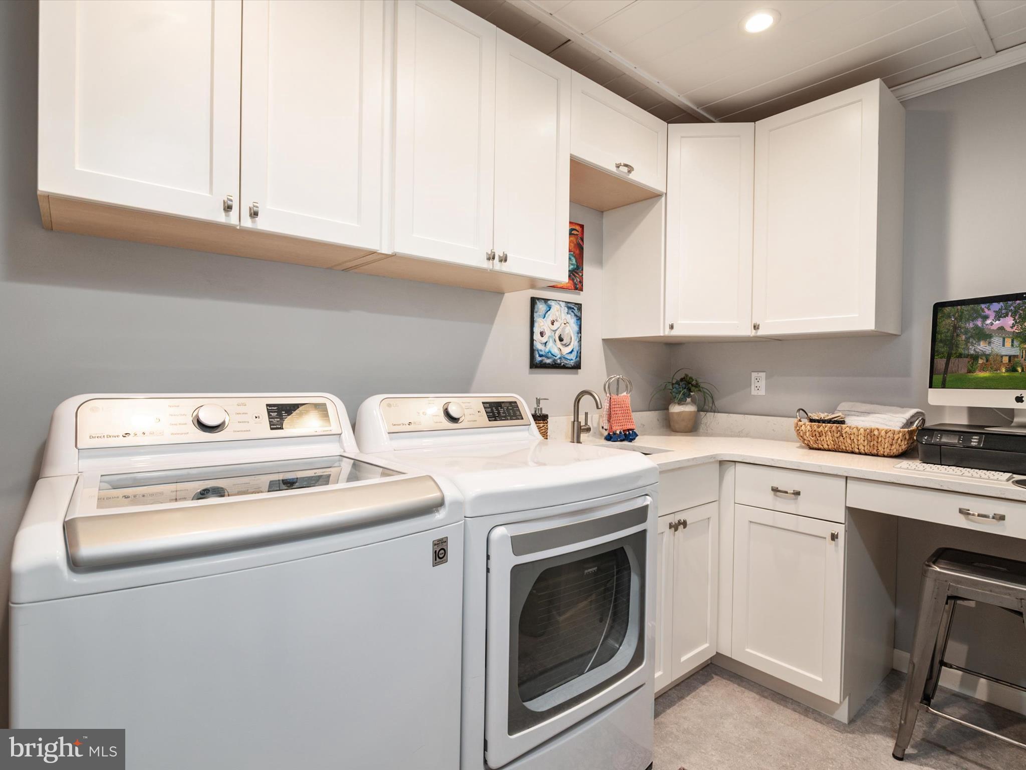 BAY CITY - Residential