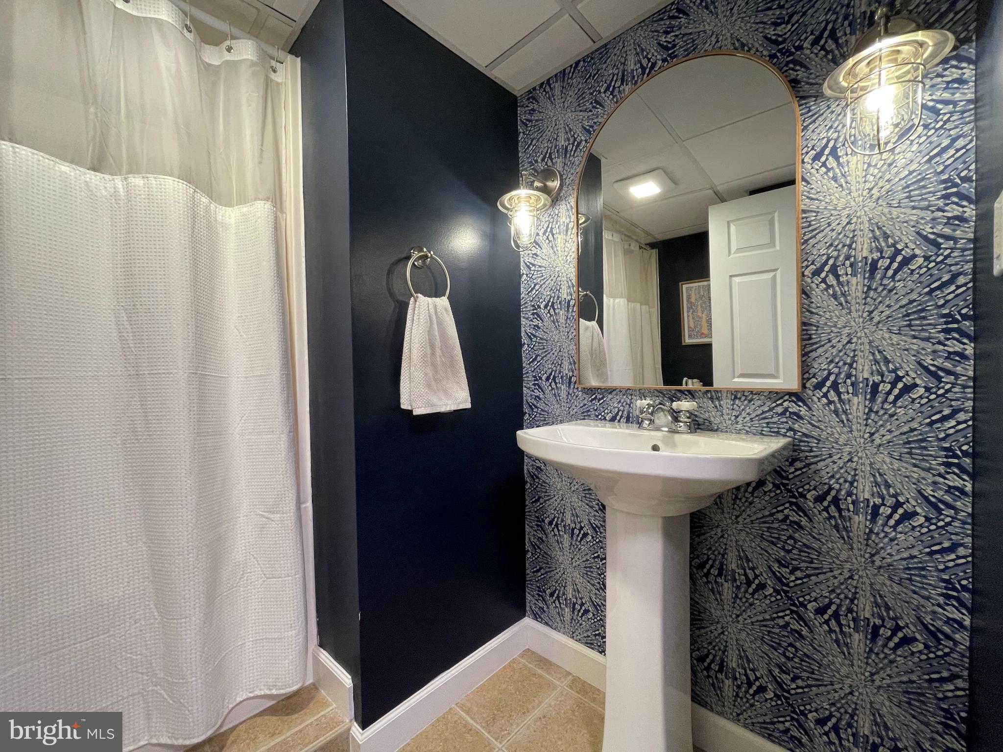 BAY CITY - Residential