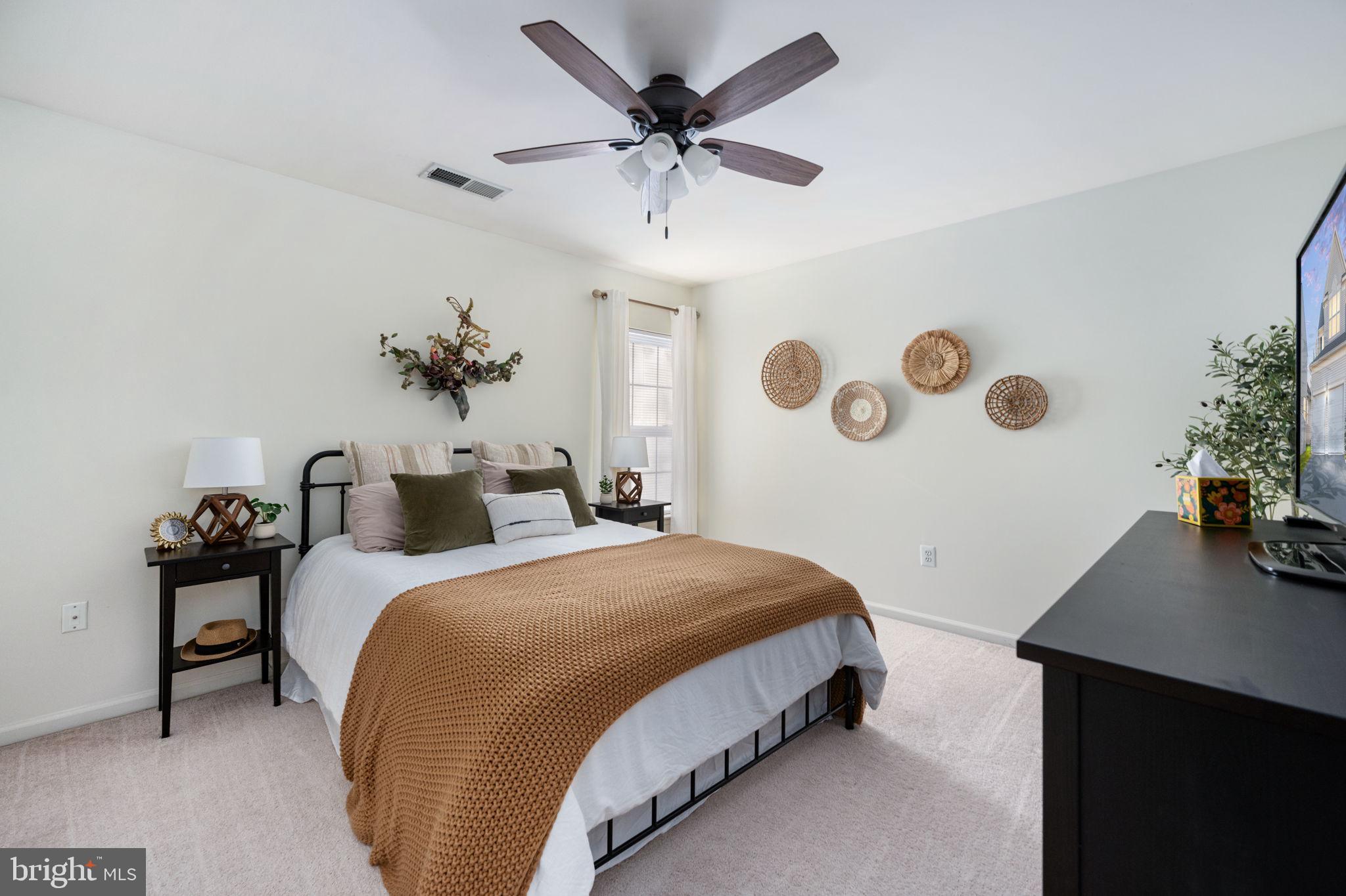 PRINCETON WOODS - Residential