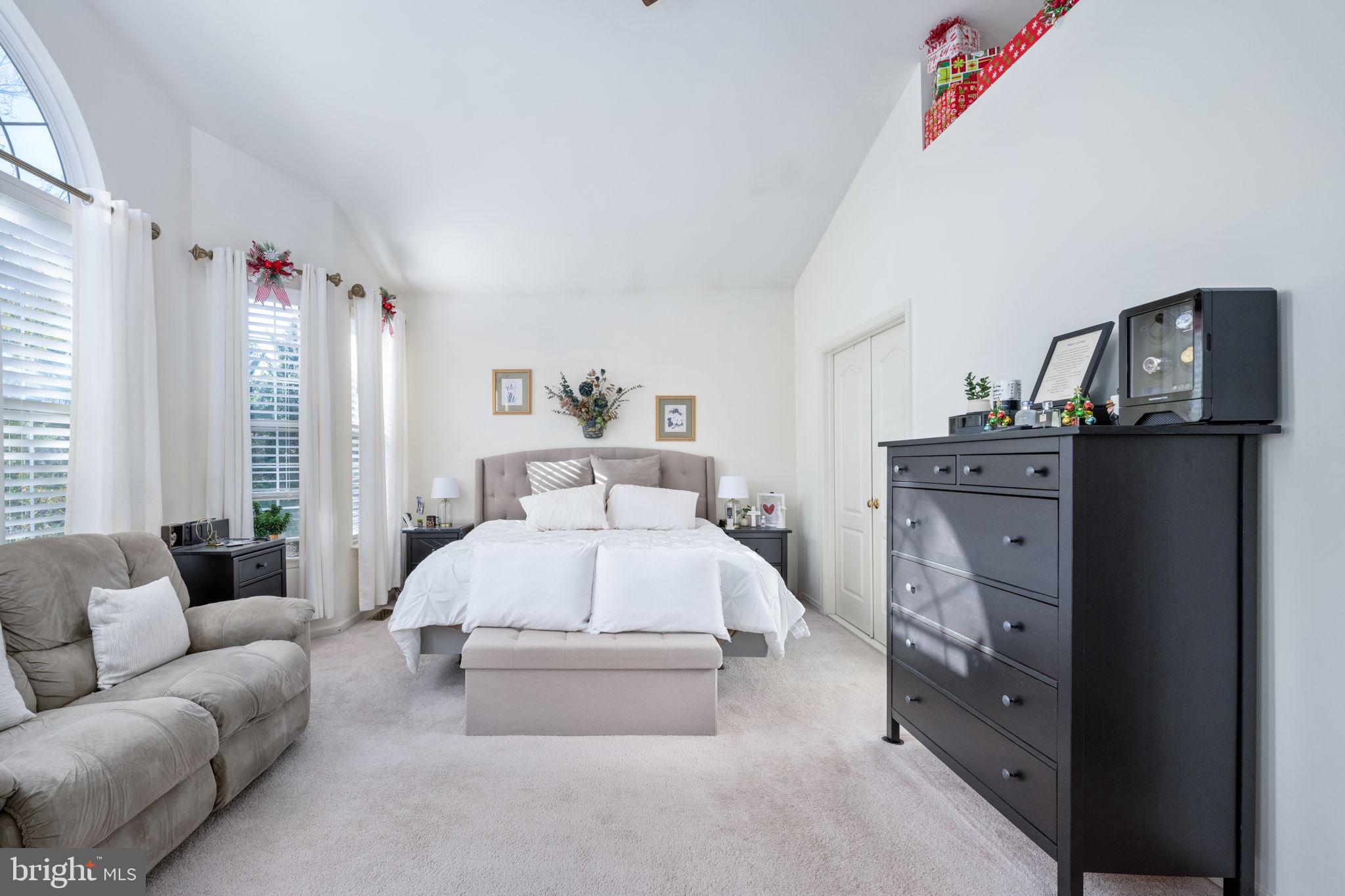 PRINCETON WOODS - Residential