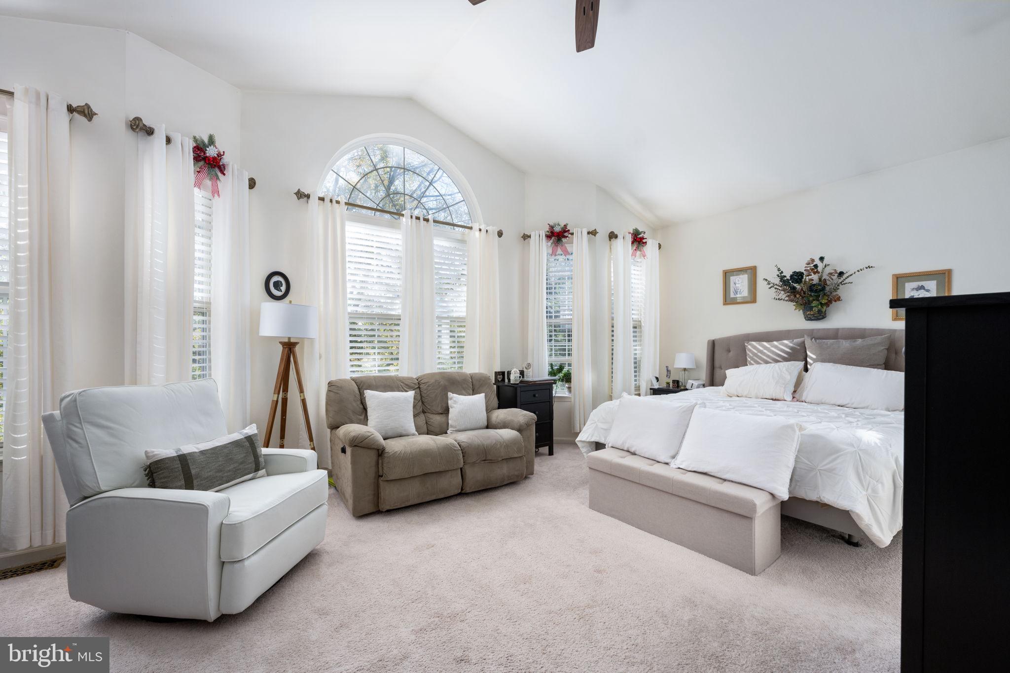 PRINCETON WOODS - Residential