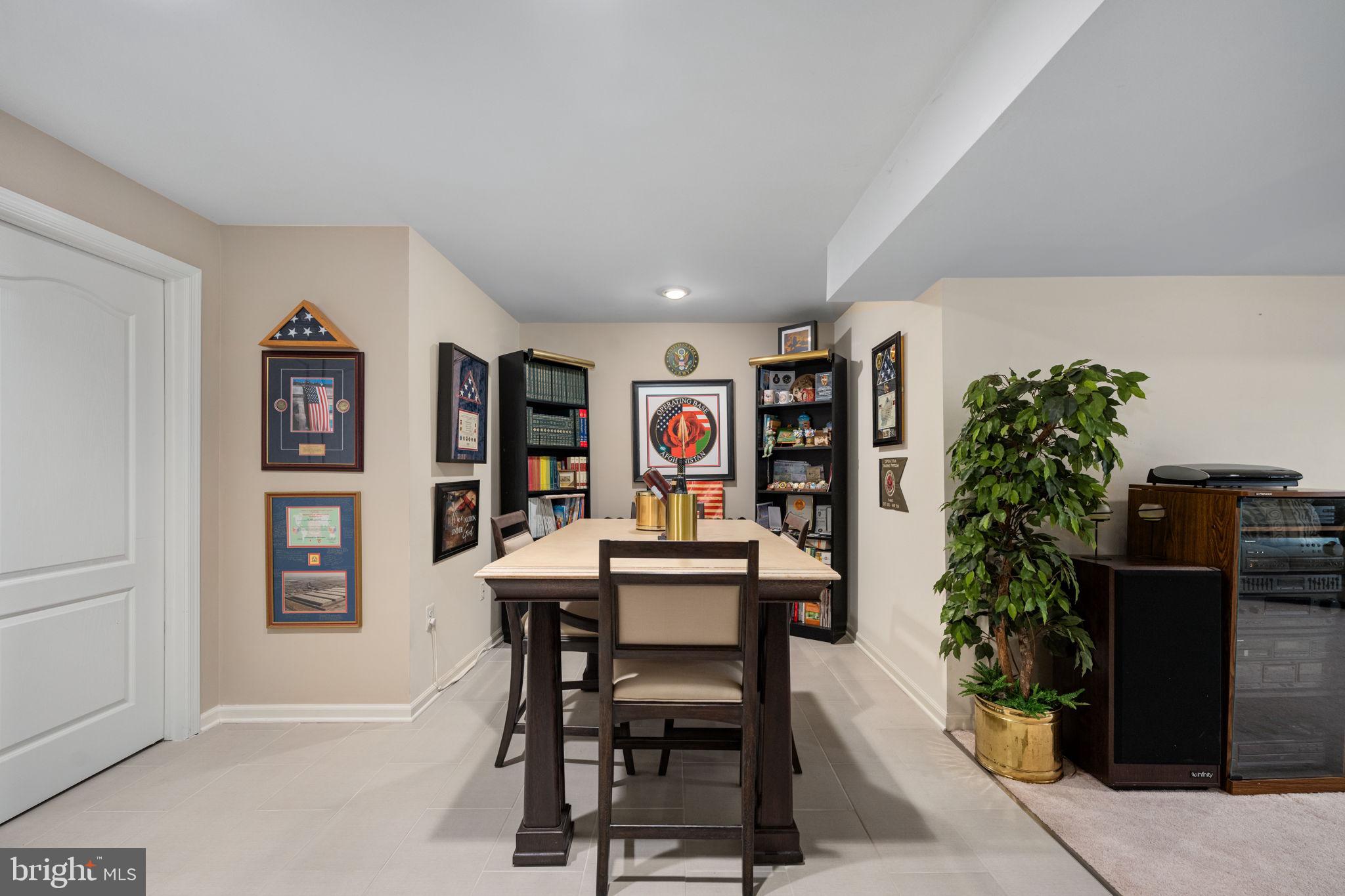 PRINCETON WOODS - Residential