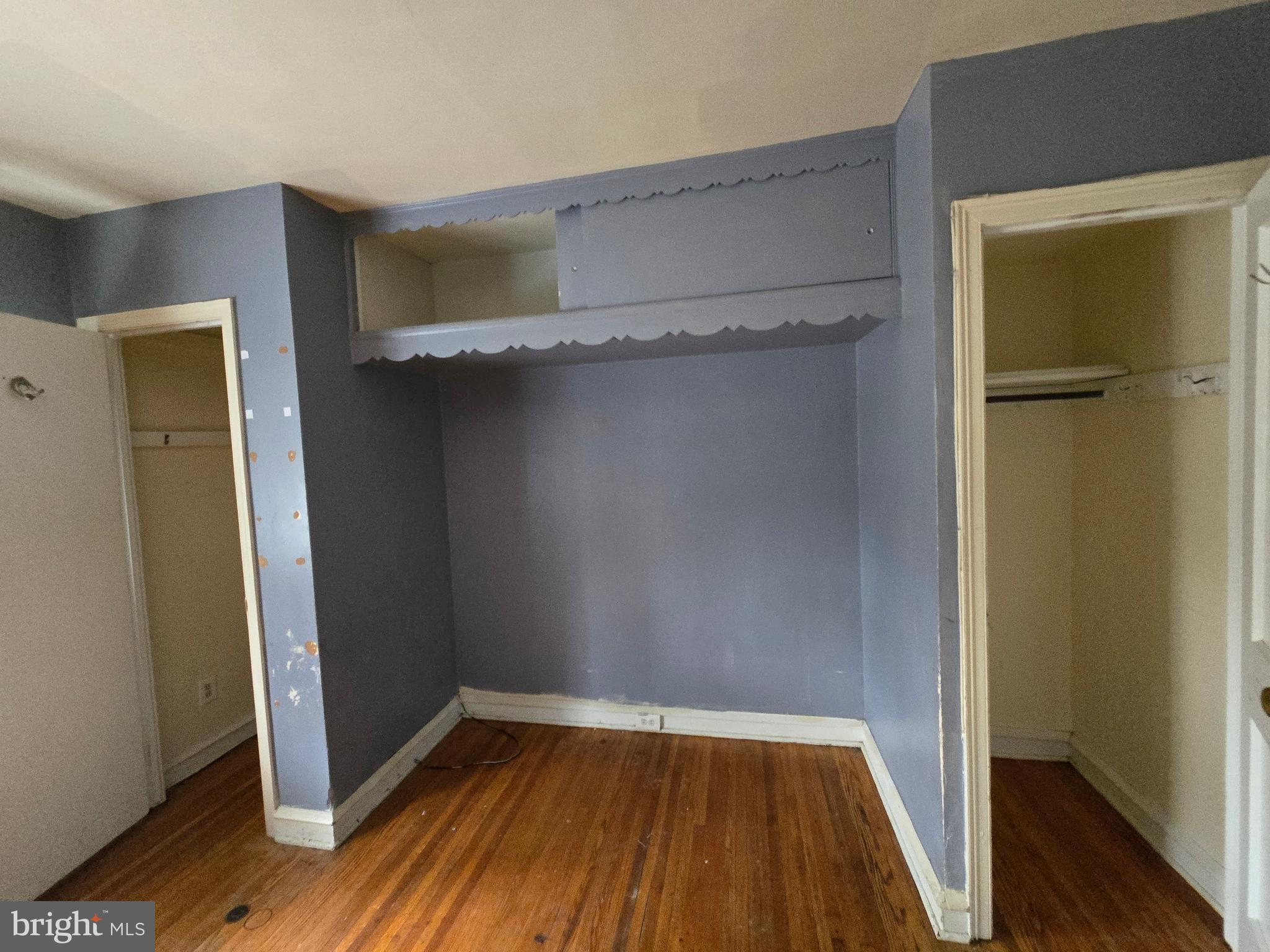 PHILADELPHIA - Residential