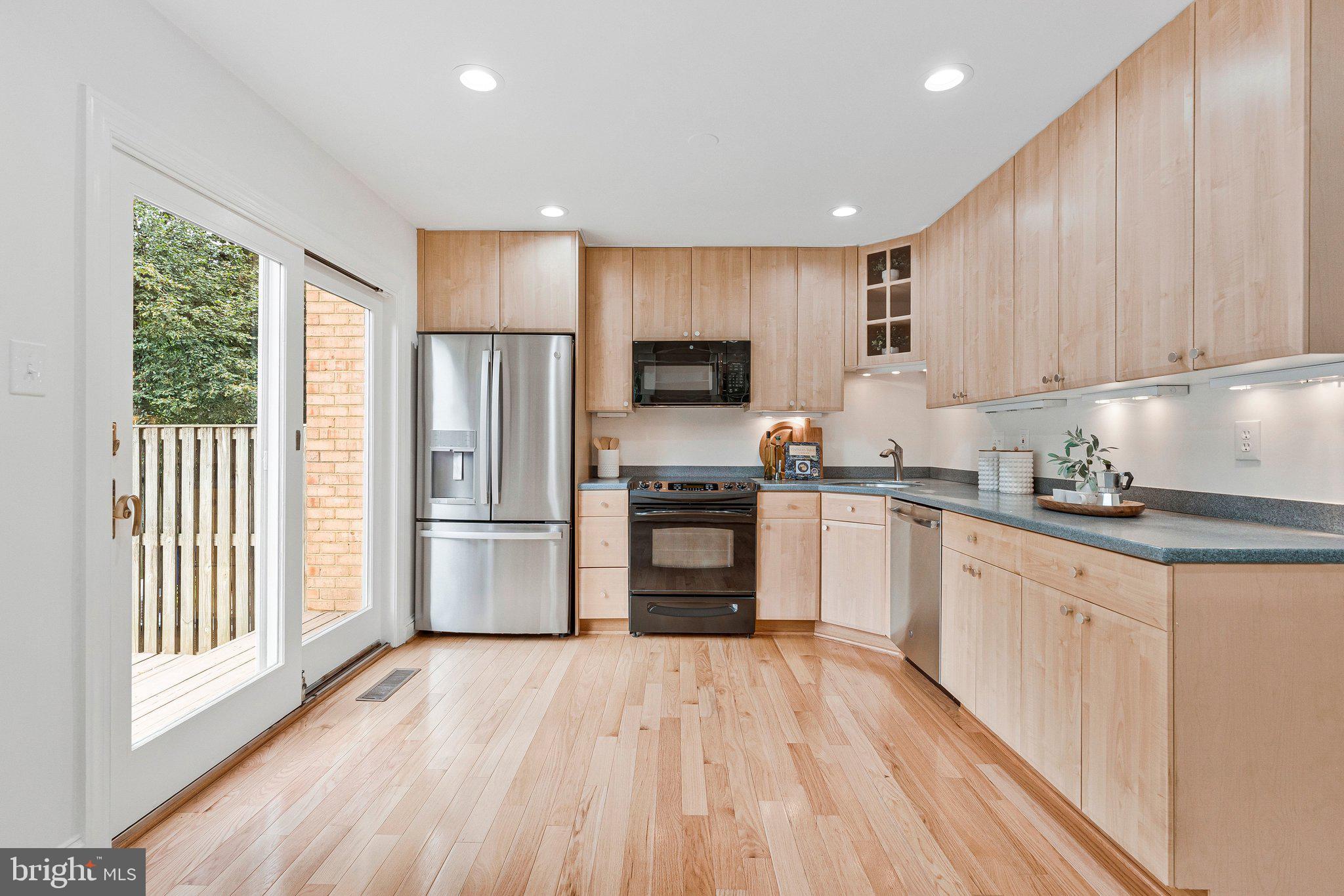 2334 HARLEYFORD COURT