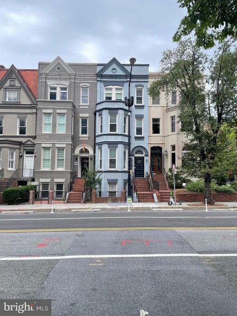Townhouse For Sale - 1230 17th Street<br/> WASHINGTON, DC 20036
