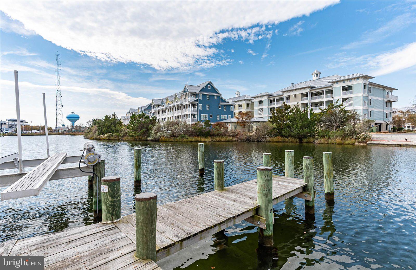 BROAD MARSH - Residential