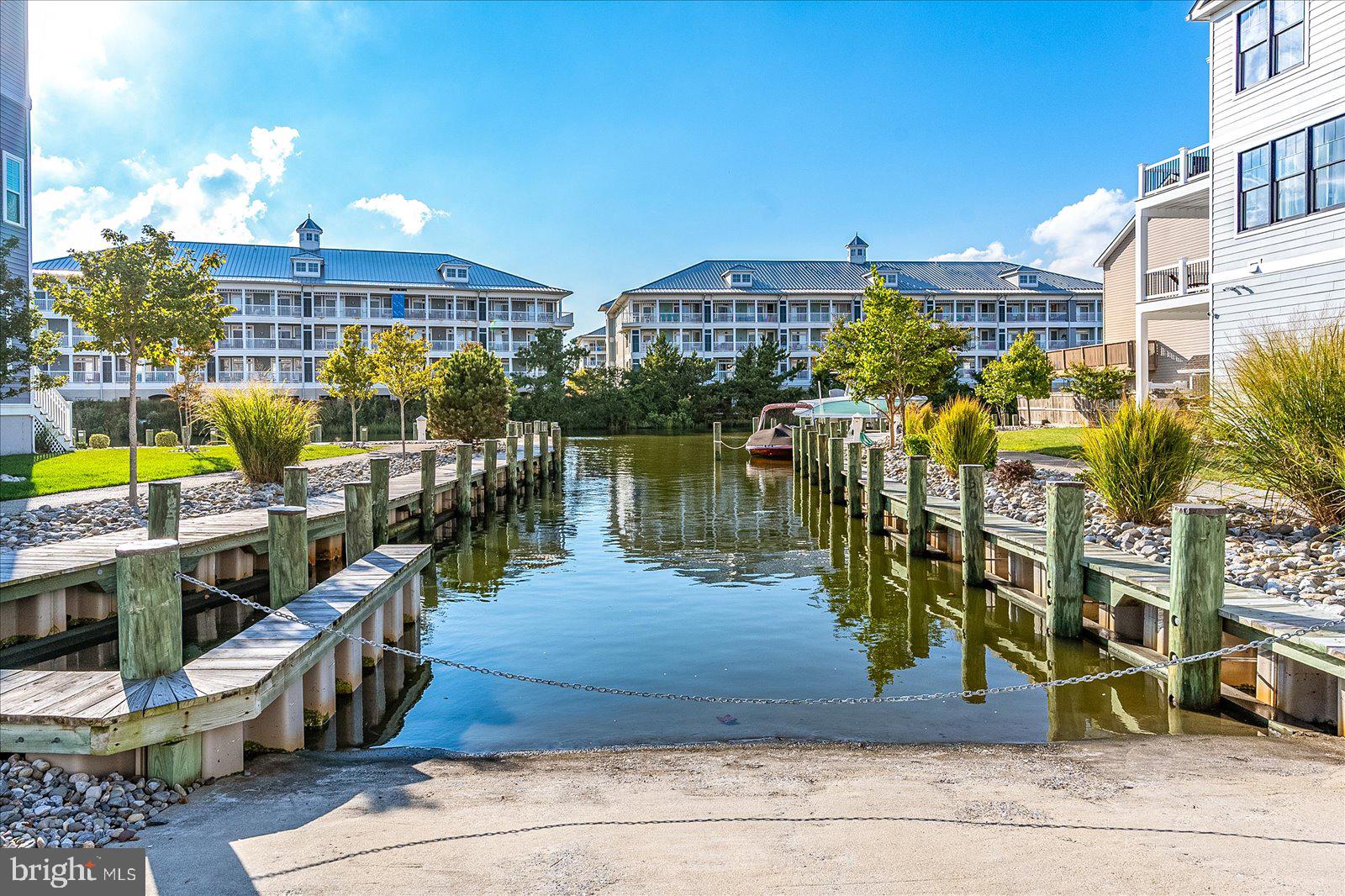 BROAD MARSH - Residential