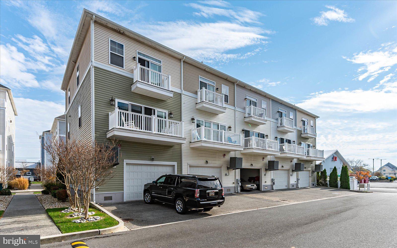 BROAD MARSH - Residential