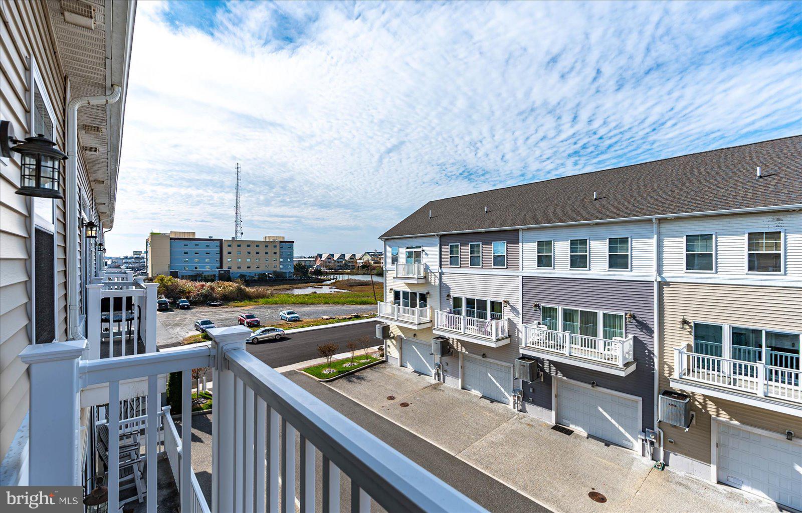 BROAD MARSH - Residential